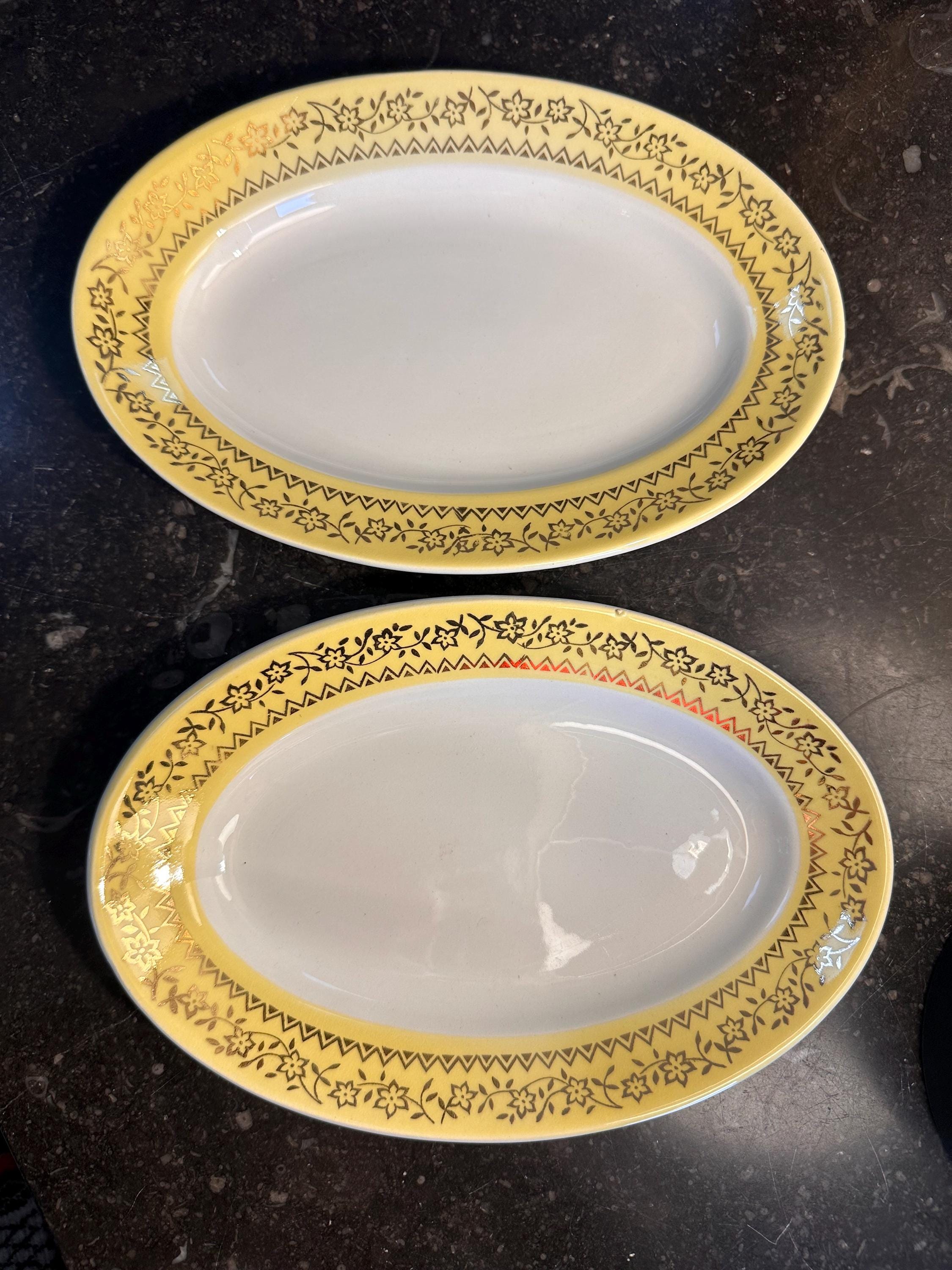 Lot de 2 Raviers Vintage Jaune Pastel et Frise Florale Dorée