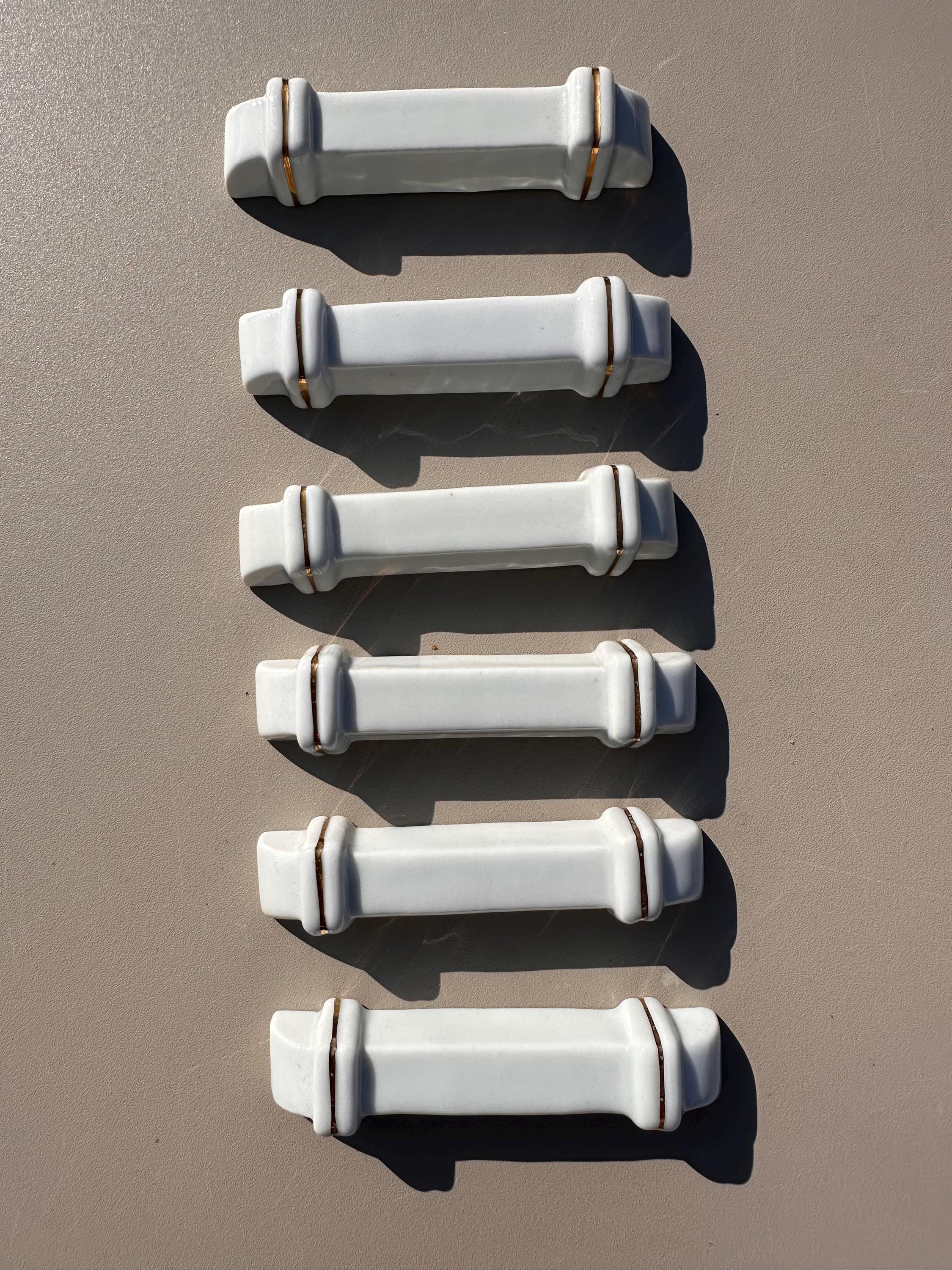 Vintage White Porcelain and Gold Rim Knife Rests - Classic Tableware - Wedding / Party Table Decoration - Set of 6