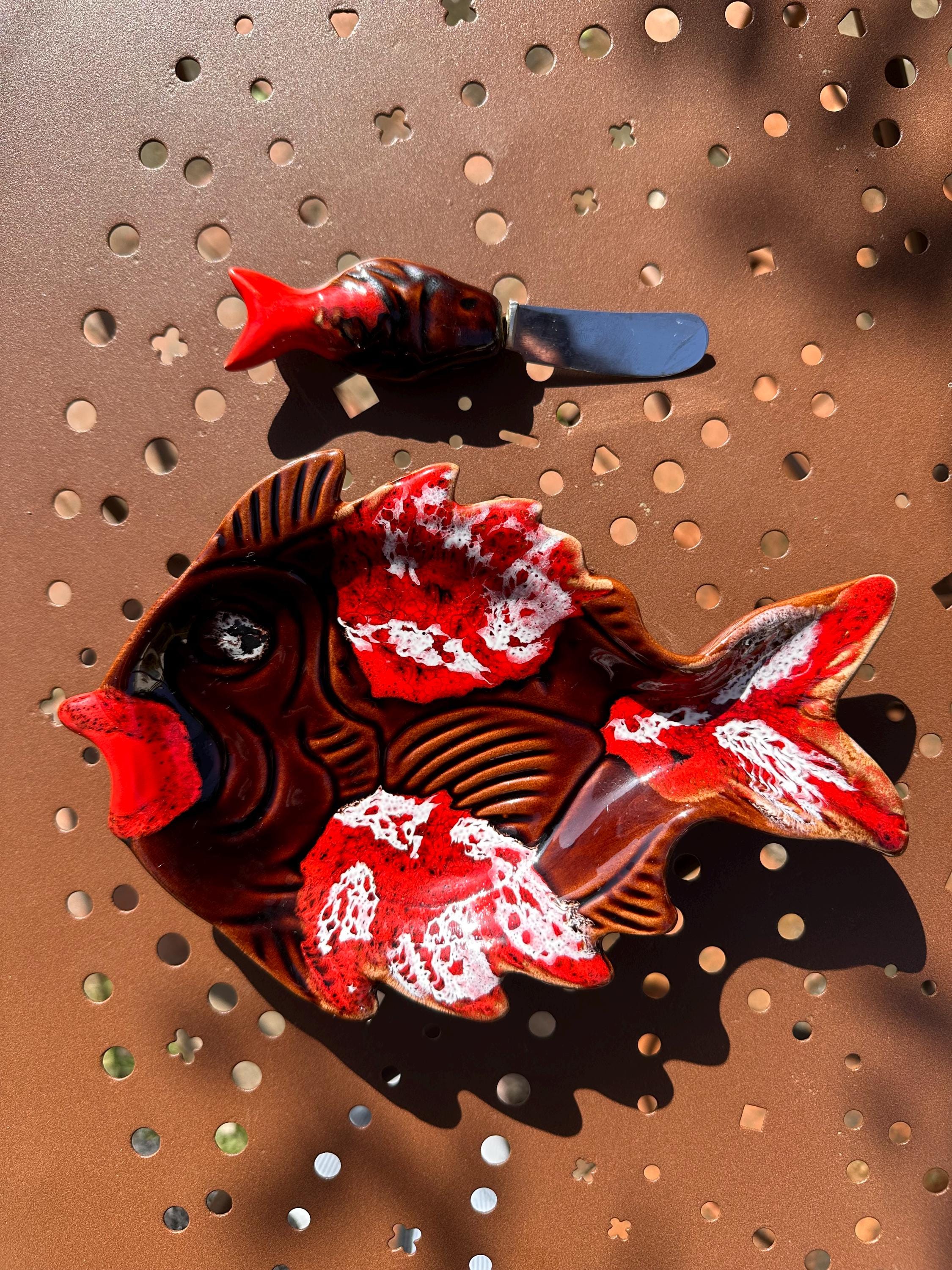 Service apéritif poisson en céramique émaillée et son tartineur