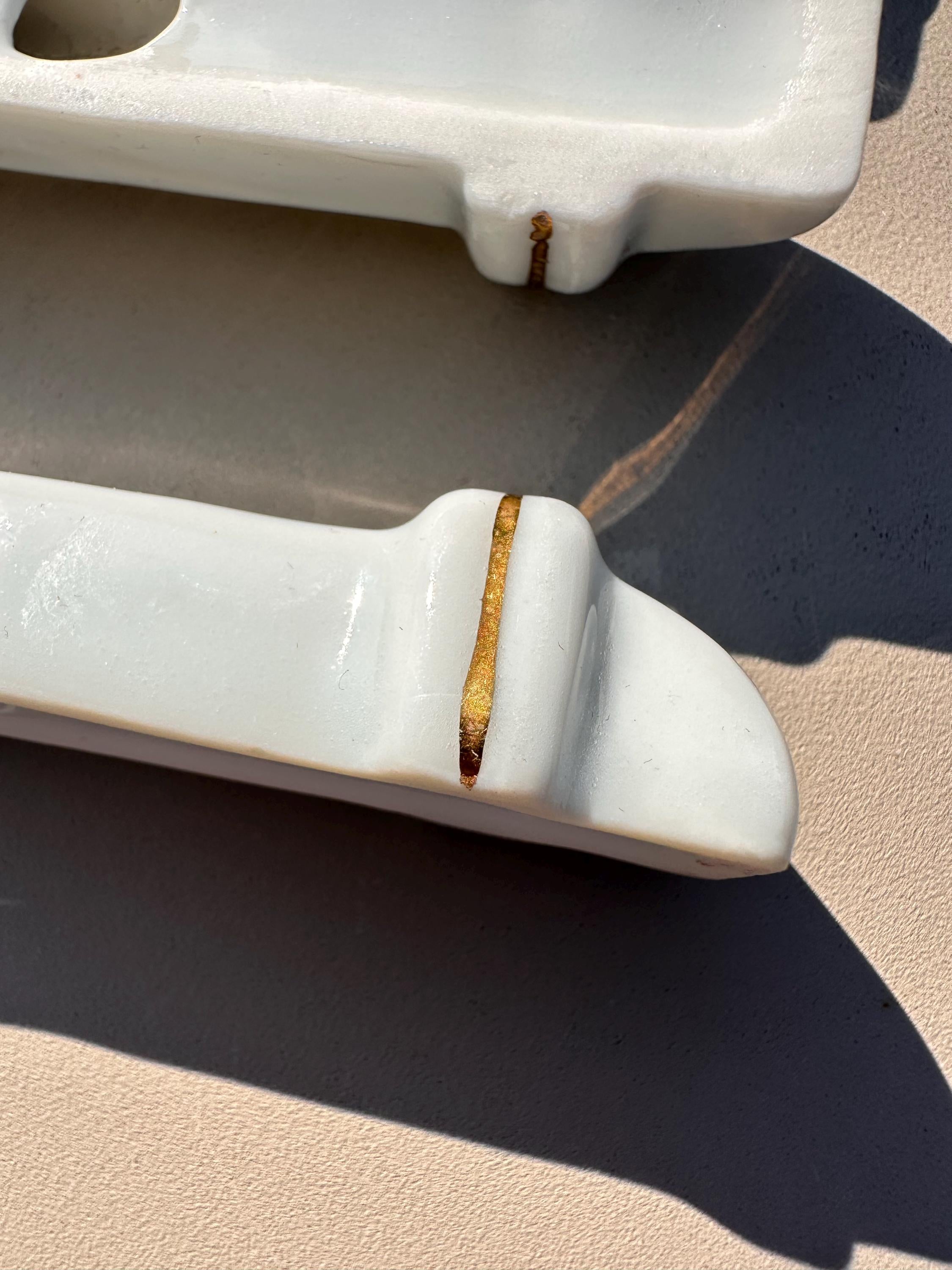 Vintage White Porcelain and Gold Rim Knife Rests - Classic Tableware - Wedding / Party Table Decoration - Set of 6