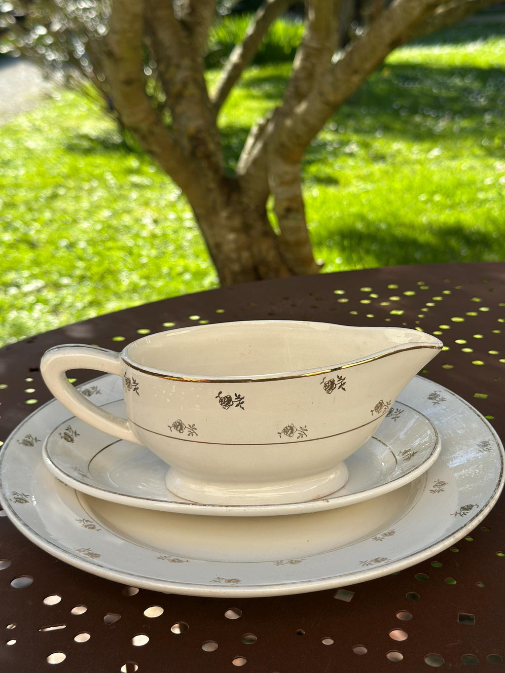 Saucière et son ravier Digoin & Sarreguemines  modèle Galibier - Esprit Chalet Chic Montagne - Vintage France - lot de 2