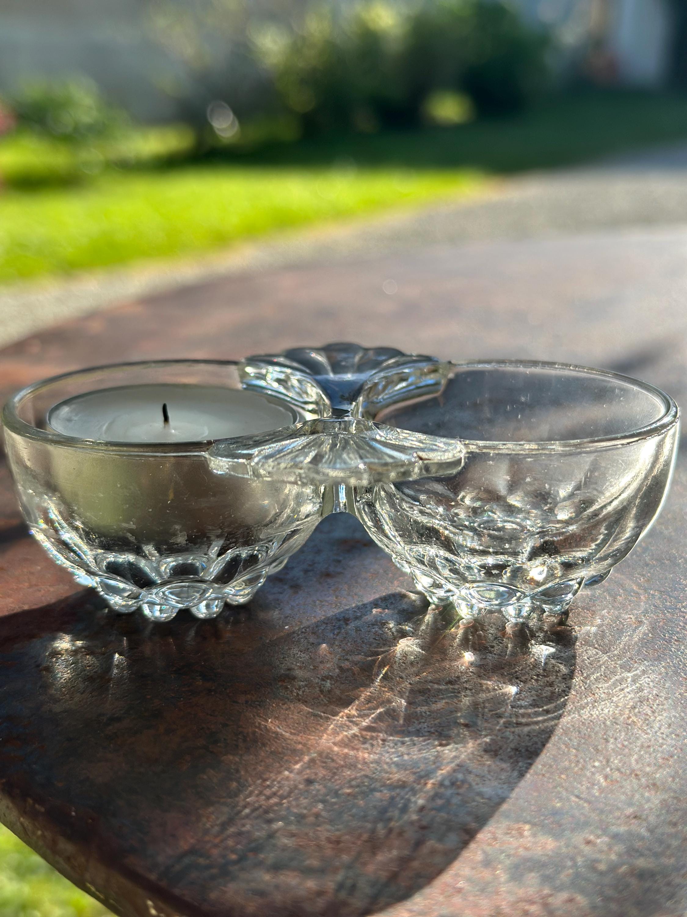 Salières Doubles Anciennes en Verre Moulé - Détournables en Bougeoirs de Table - Style Art Déco -Pointes de Diamant-Hobnail - lot de 2