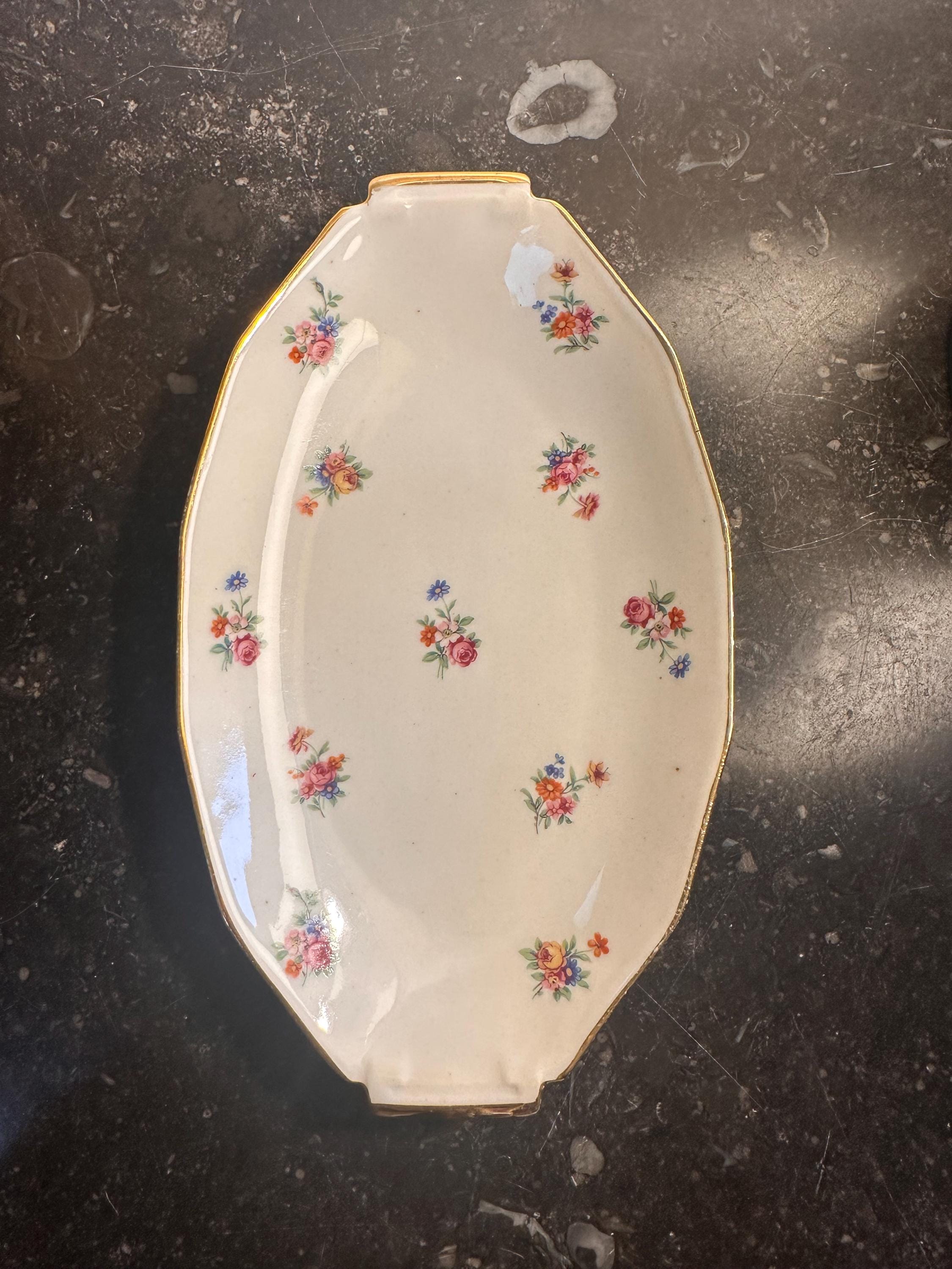White porcelain oval serving dishes with floral decor, fine gold gilding, Shabby Chic / French Vintage Style - set of 2