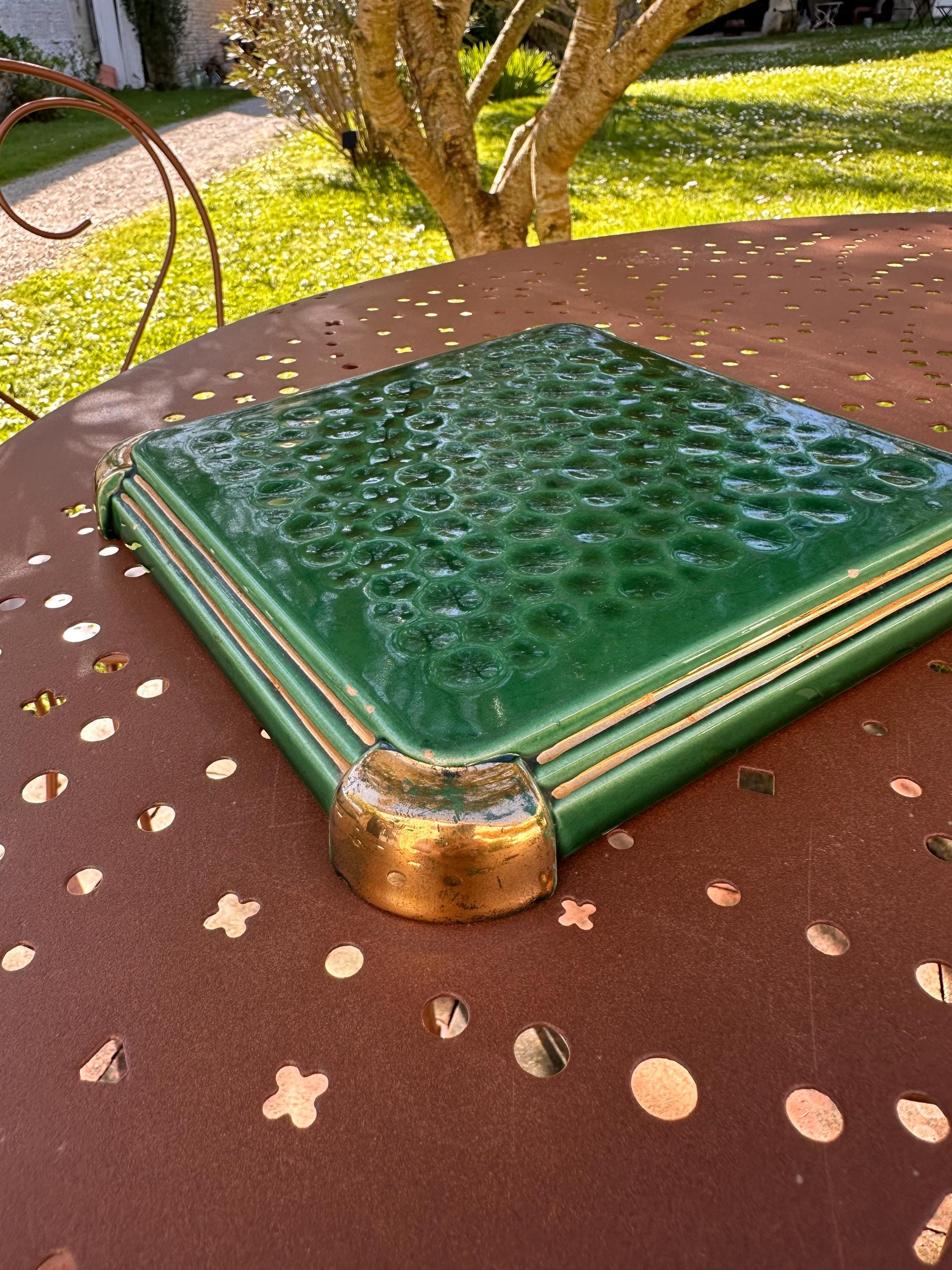 Dessous-de-plat ancien en céramique Poët-Laval – Vert émeraude