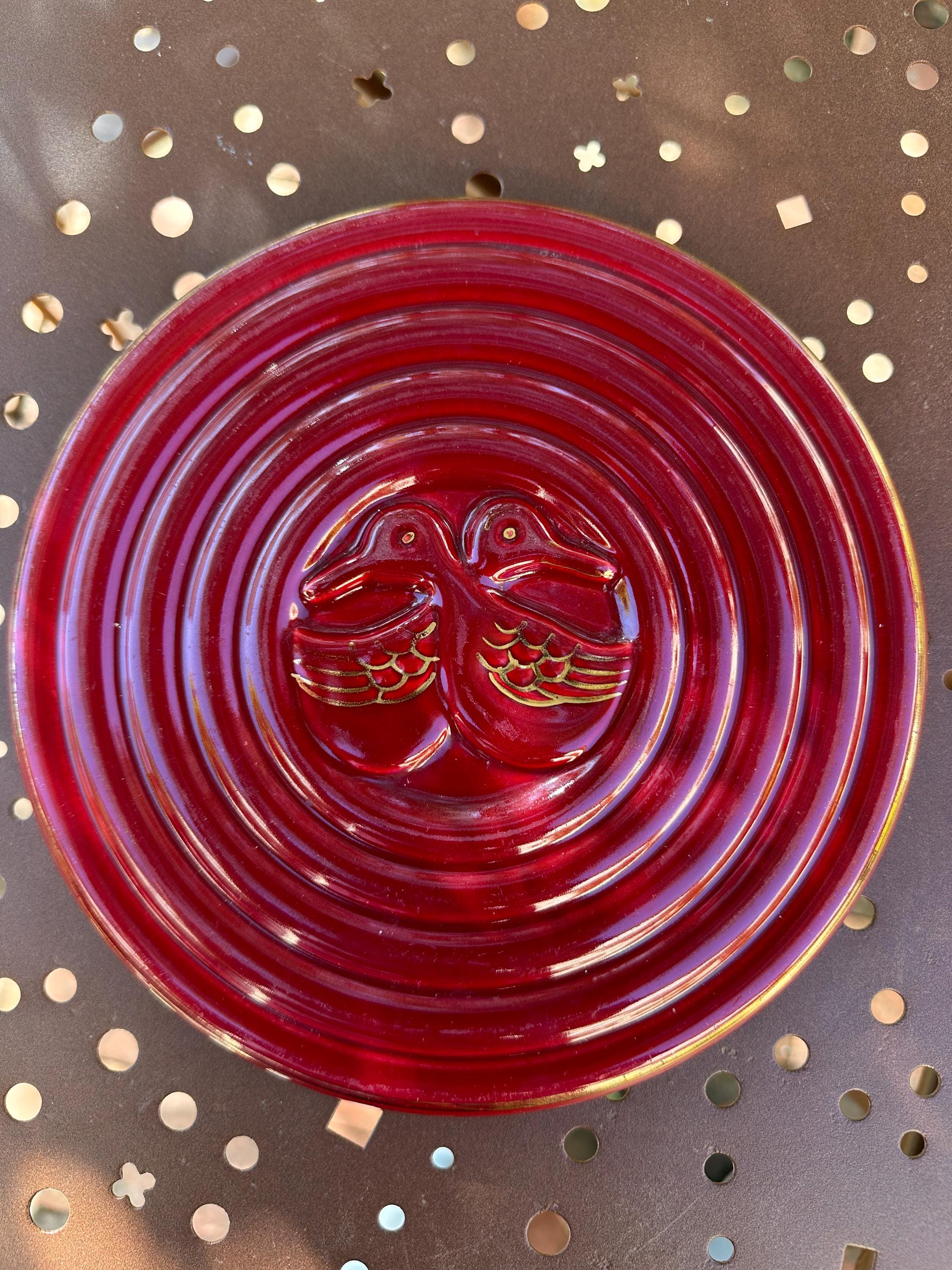 Antique Oxblood Red Trivet – Mandarin Ducks Design