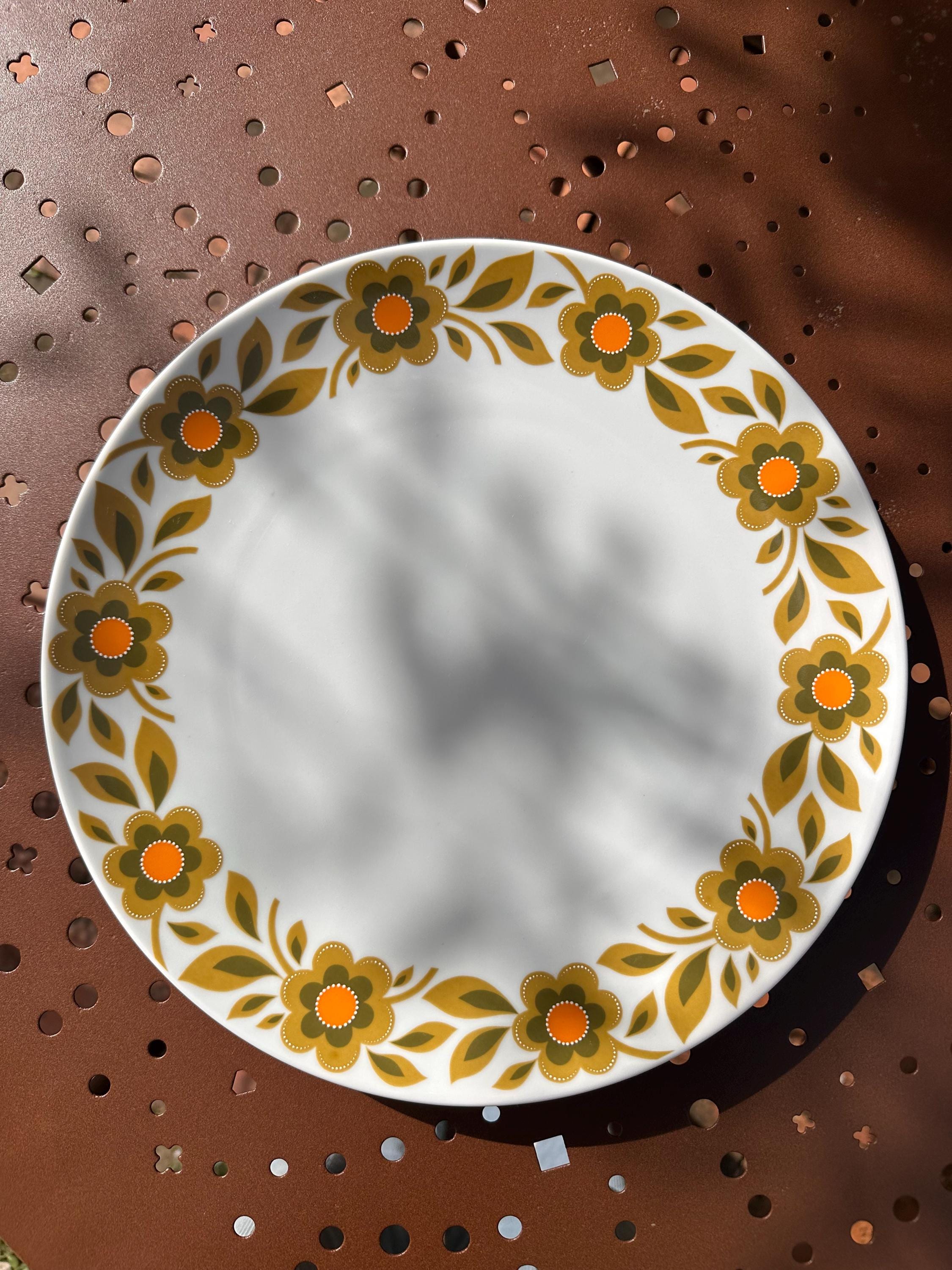Schirnding Bavaria Cake Dish – 70s Pop-Art Style