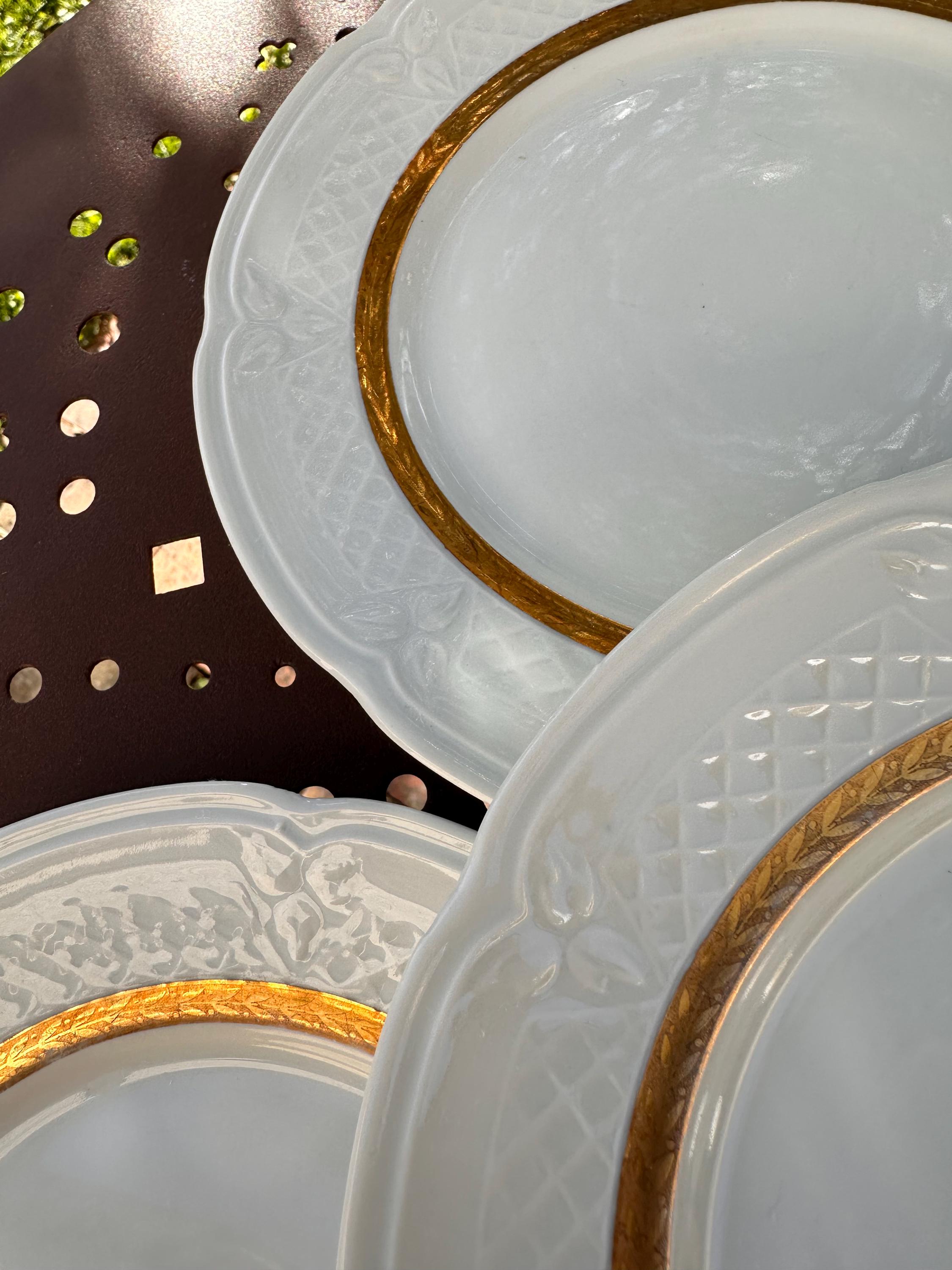 Assiettes à dessert Vintage Berry Haute Porcelaine France - 19 cm - Dorure Laurier & Relief - Petit prix - lot de 6