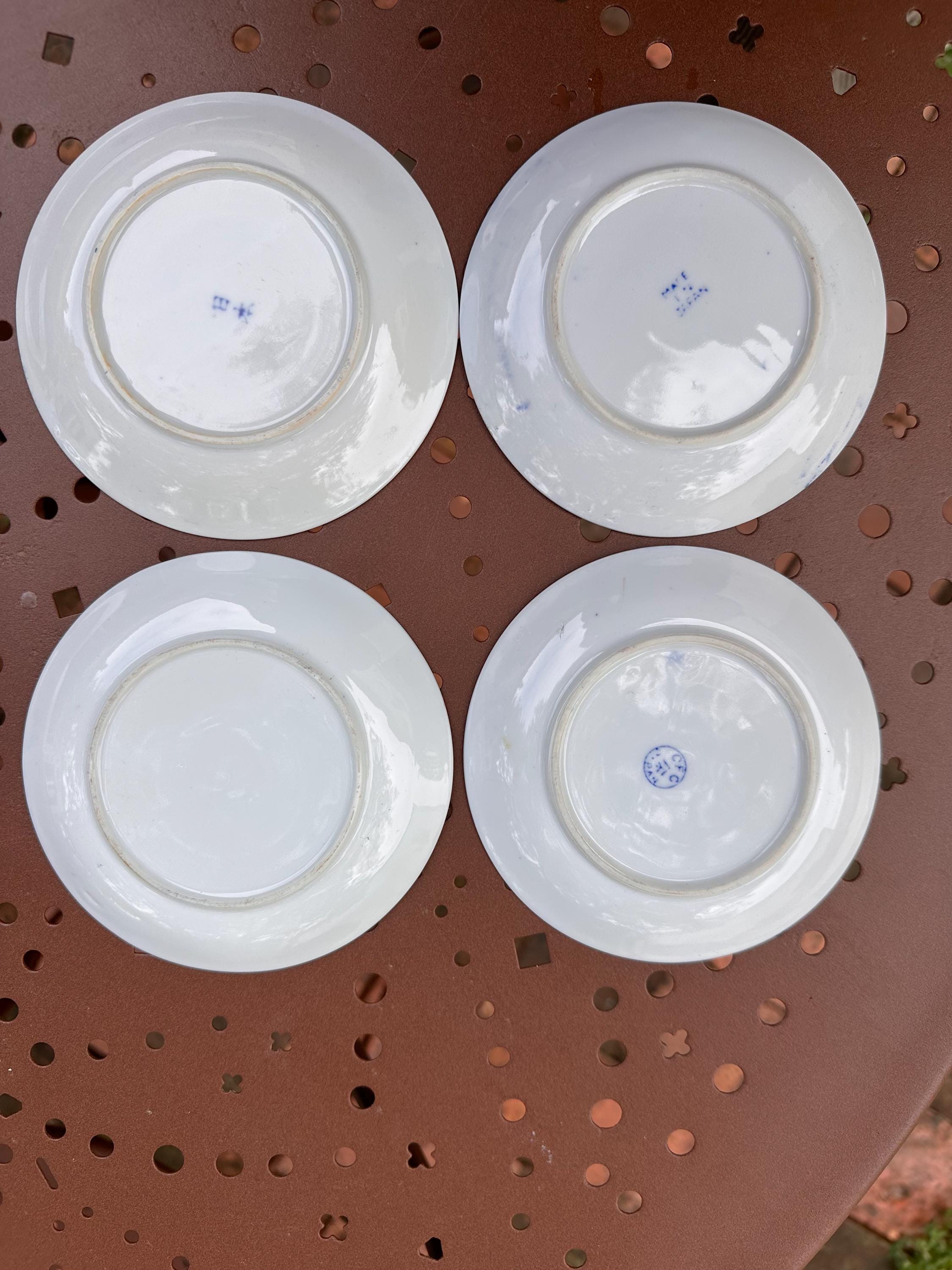 Petites assiettes  Vintage made in Japan en Porcelaine Bleue & Blanche – Assiettes à pain chic  –Art de la Table Japonais - lot de 4