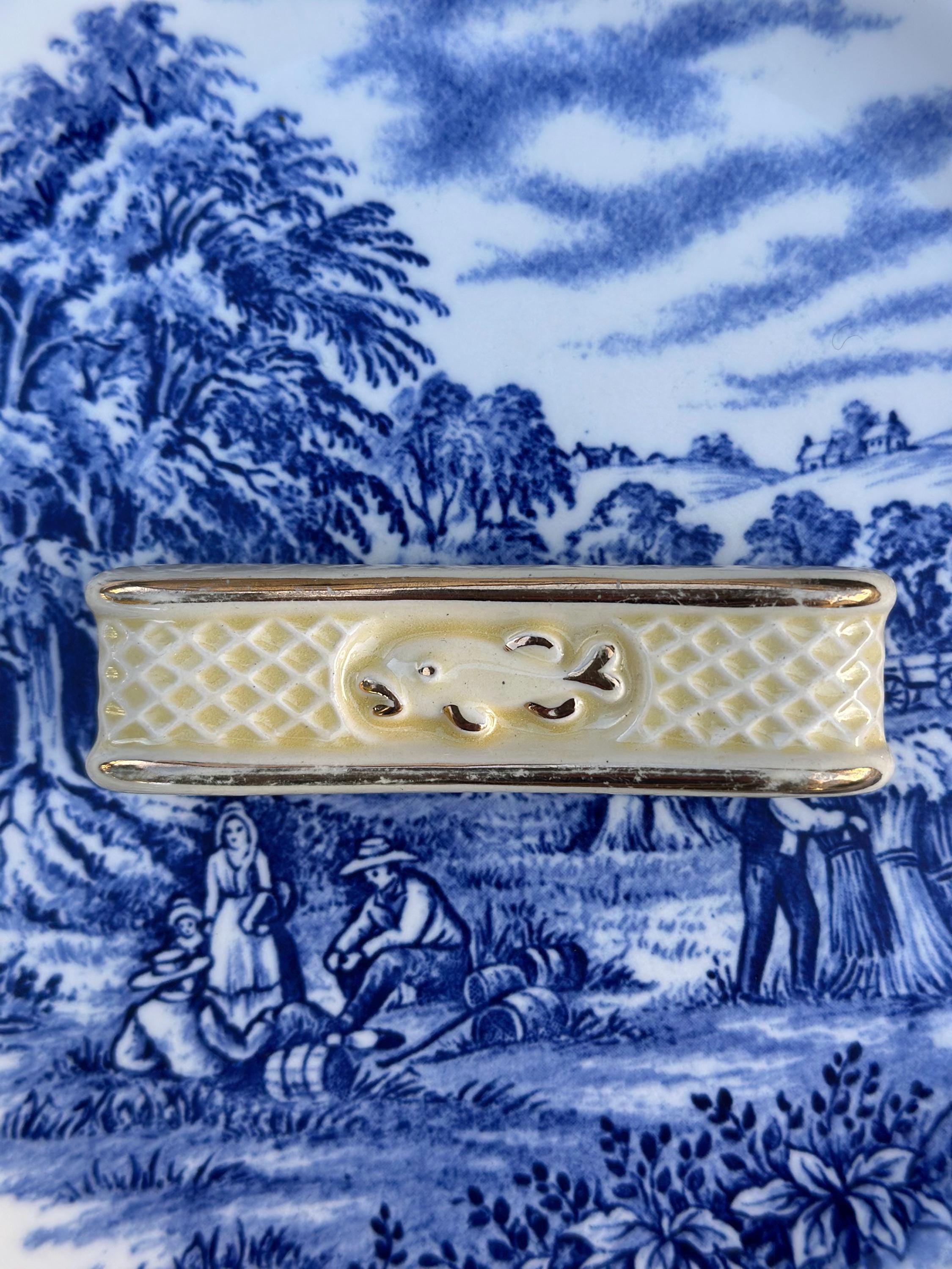 Vintage Cream and Gold Ceramic Knife Rests, Fish and Trellis Decor, Retro Tableware - set of 6