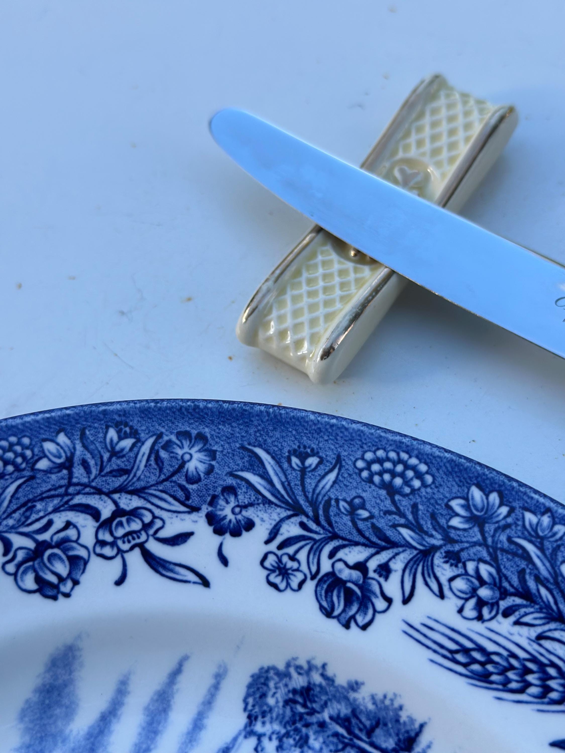 Vintage Cream and Gold Ceramic Knife Rests, Fish and Trellis Decor, Retro Tableware - set of 6