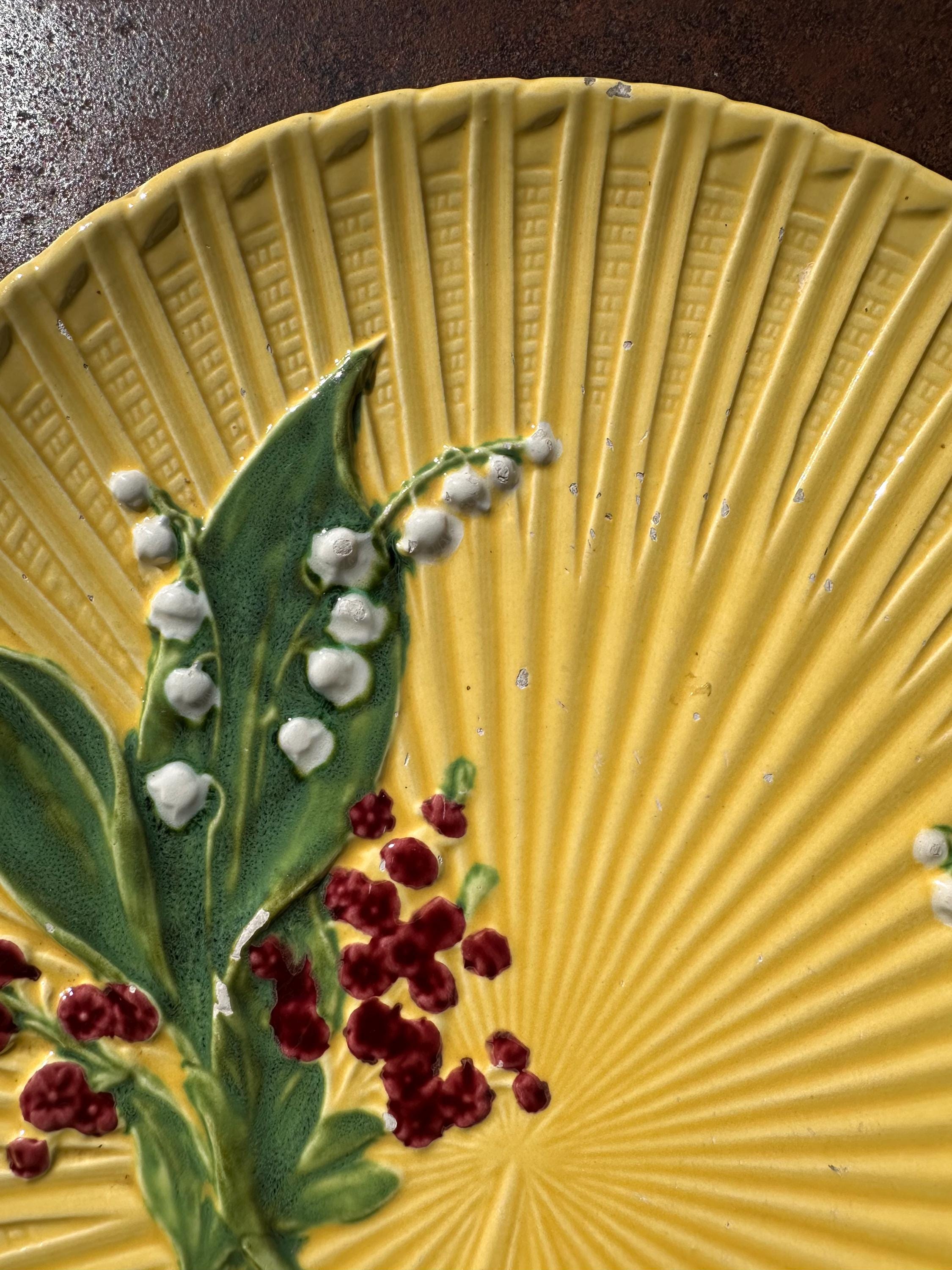 Antique Schramberg Majolica Dish – Yellow Slipware Style