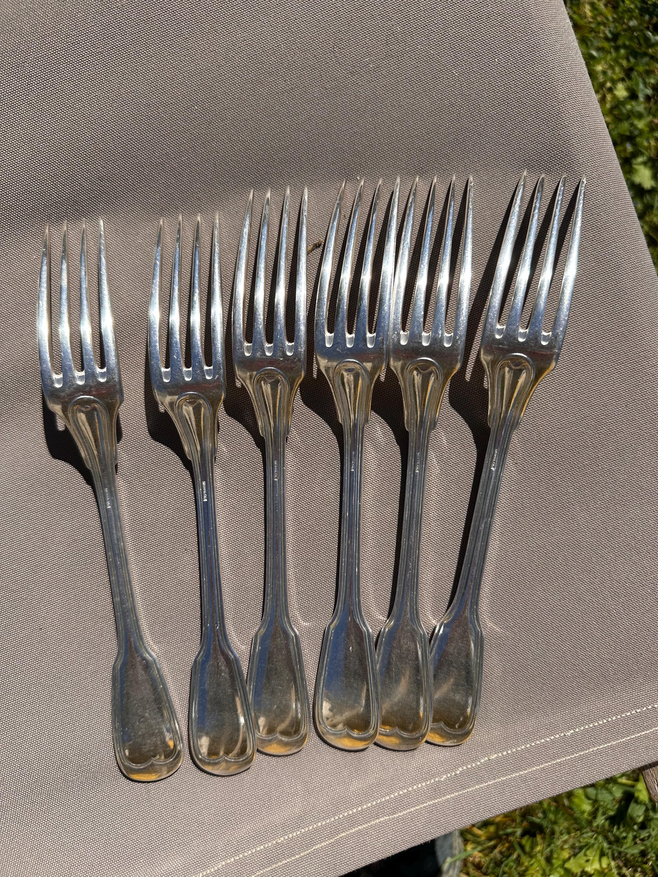 6 fourchettes en métal argenté Gabriel Gay Grenoble – Modèle Filet