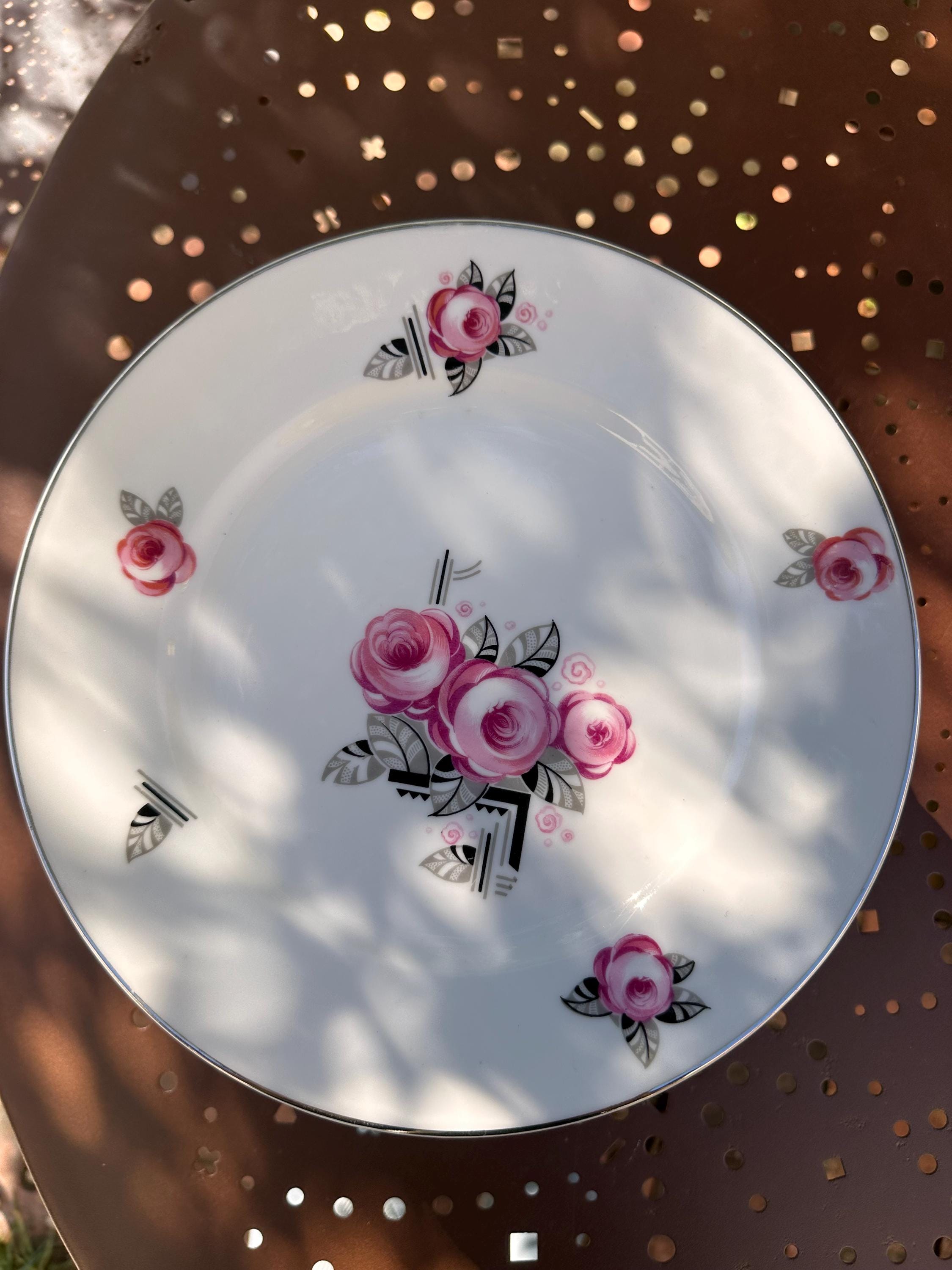 Set of 6 Vintage Limoges Porcelain Plates, Art Deco Roses Decor