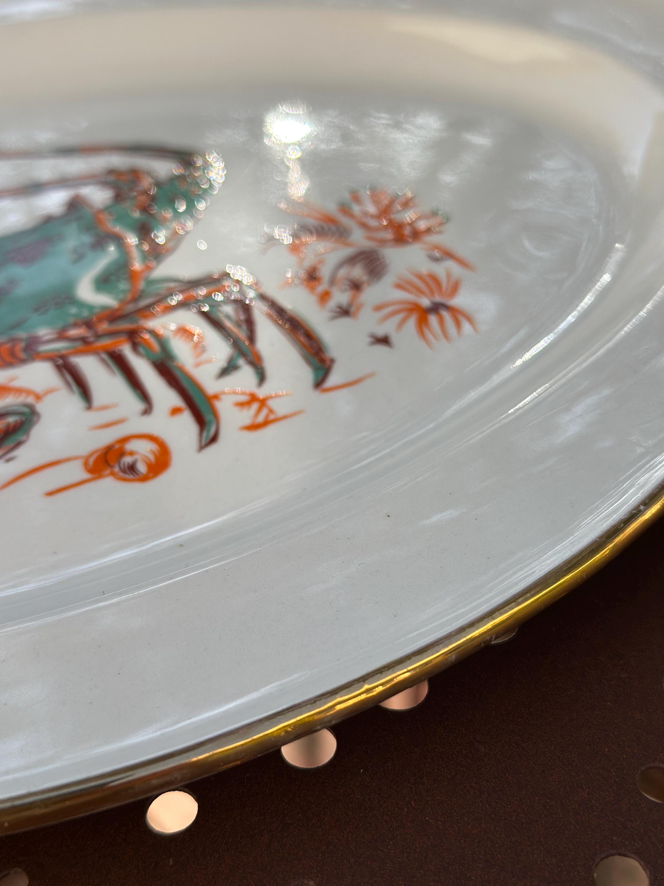 Grand plat ovale en faïence L'Amandinoise – Décor Langouste