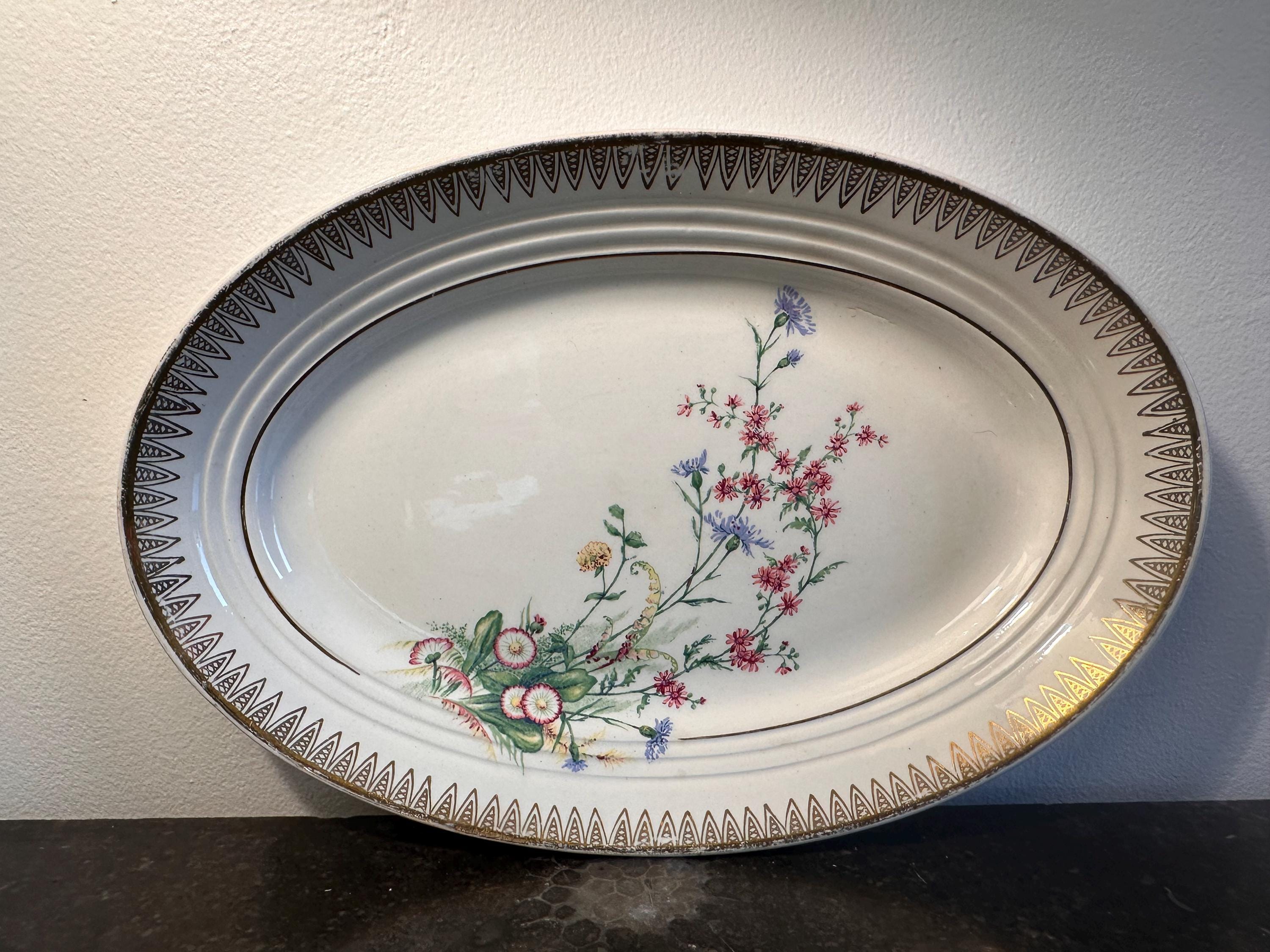 Antique oval earthenware dish – Wildflower pattern