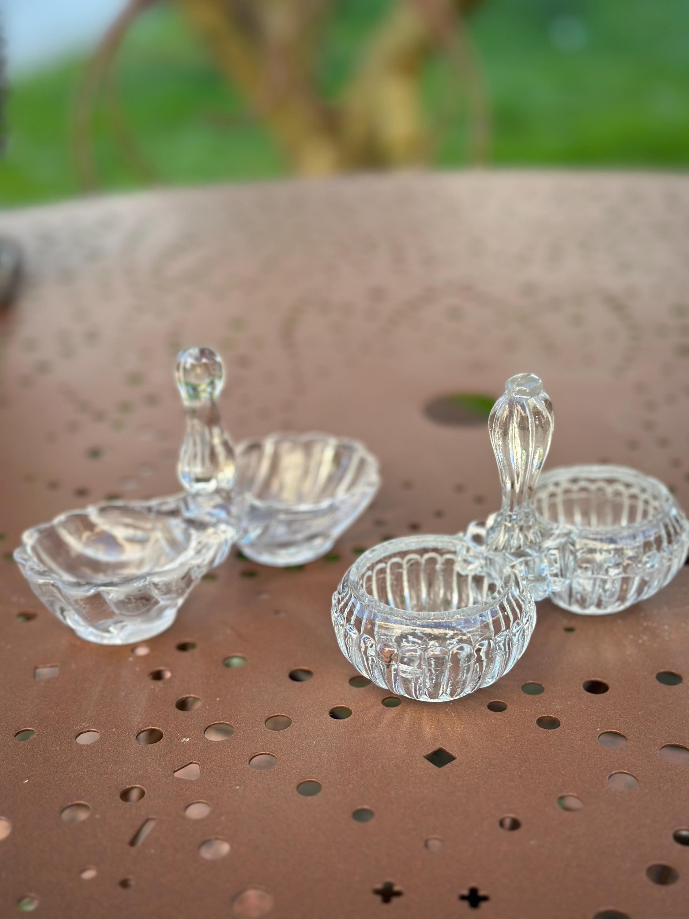 Paire de Salières Doubles en Verre Moulé Portieux – Bougeoirs de Table Rétro