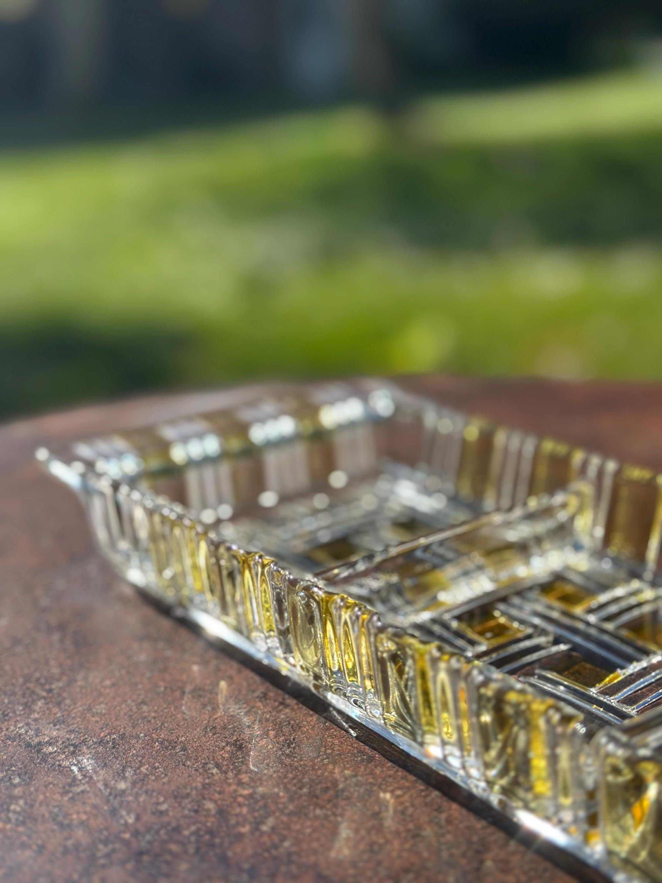 Plat compartimenté Walther Glas – Verre pressé effet cannage et ambre