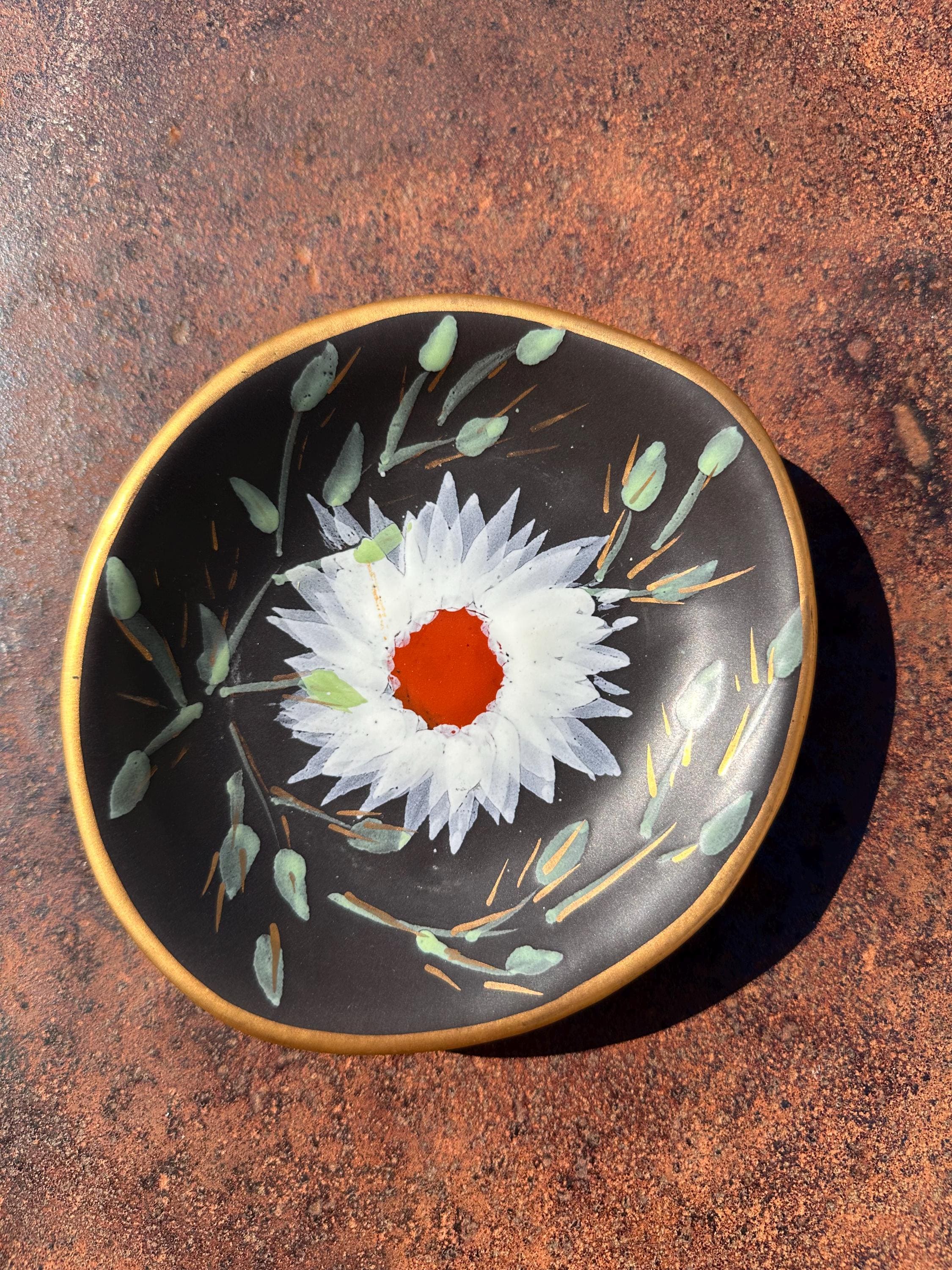Black Vallauris Change Tray – Retro Floral Decor and Gilding