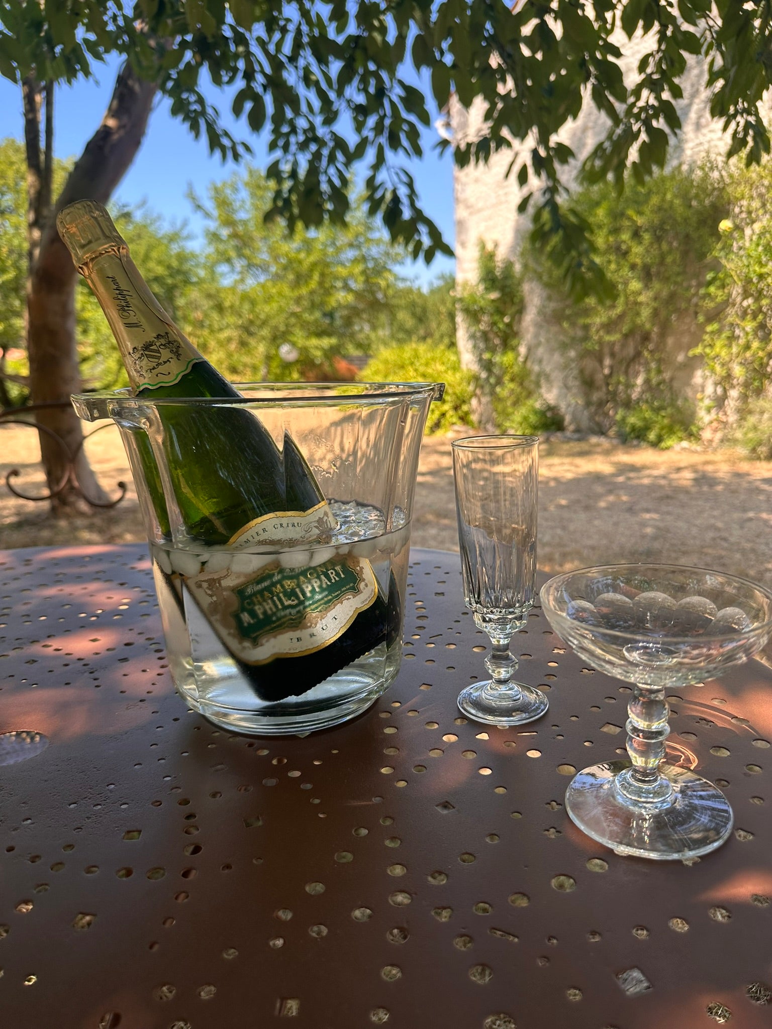Rafraîchissoir / Seau à Champagne Vintage en Verre Moulé Art Déco