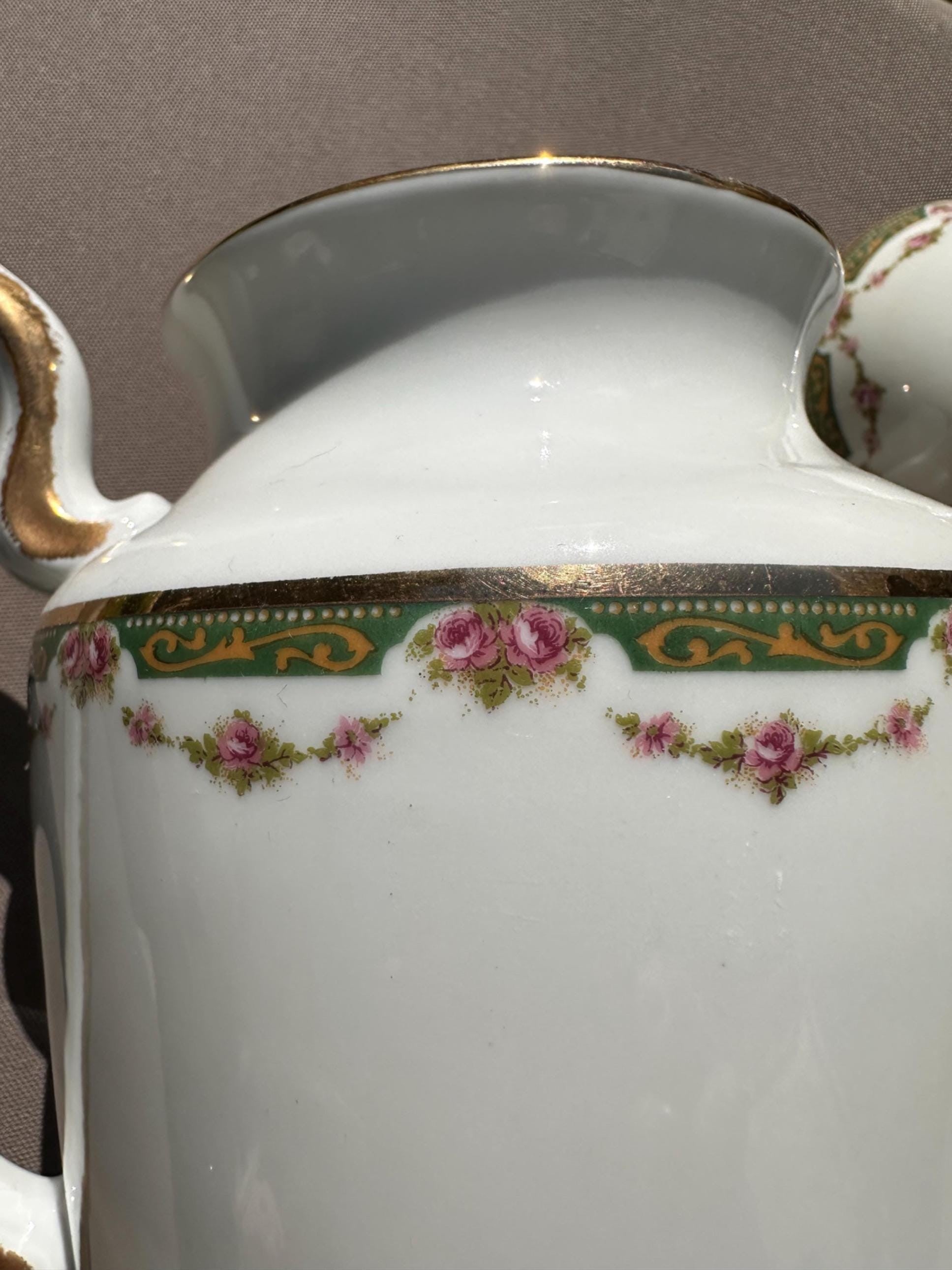 Service Café & Thé Porcelaine de Limoges Paul Pastaud | Décor Roses & Or (3 Pièces)
