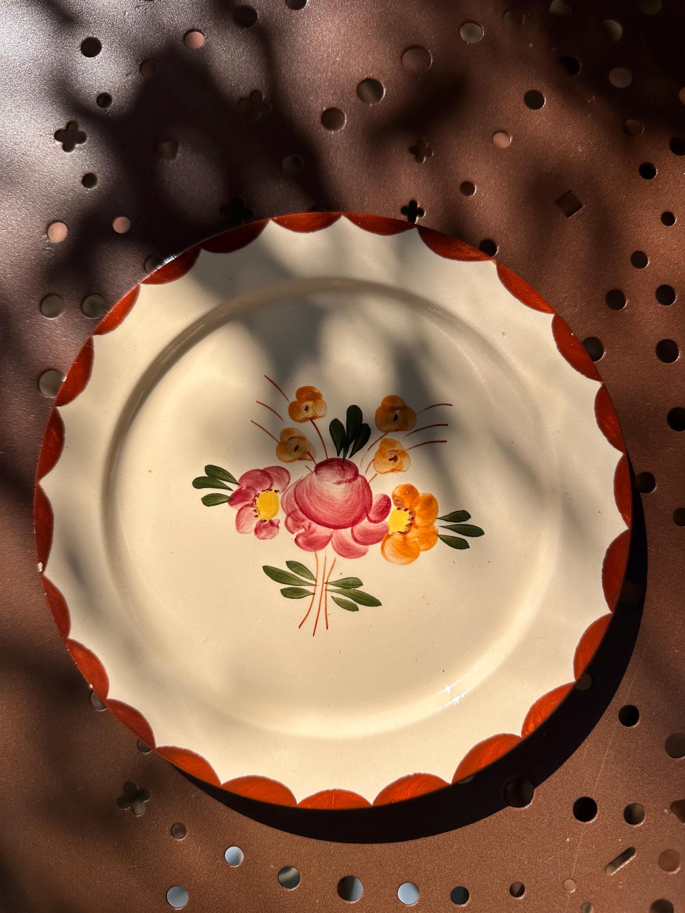 Set of 8 Longchamp "Tout à la Main" Plates – Vintage Hand-Painted Earthenware