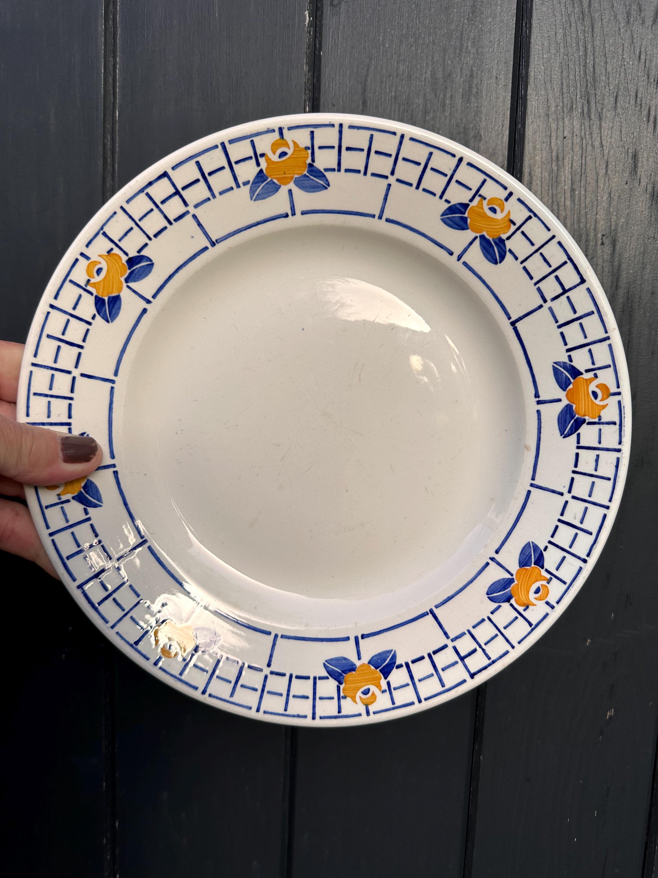 Antique Digoin & Sarreguemines pedestal dish – Ribeauvillé model
