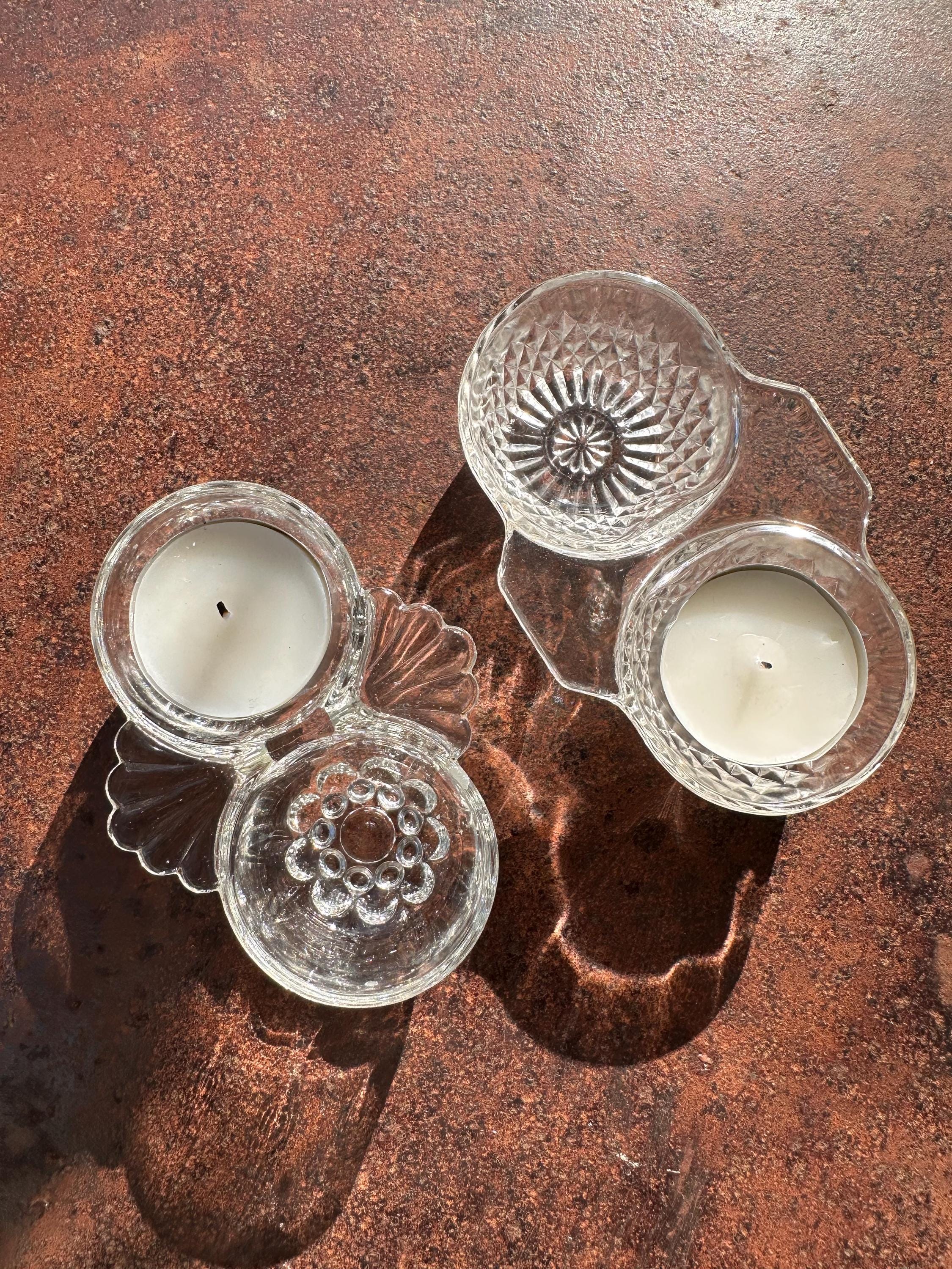 Salières Doubles Anciennes en Verre Moulé - Détournables en Bougeoirs de Table - Style Art Déco -Pointes de Diamant-Hobnail - lot de 2