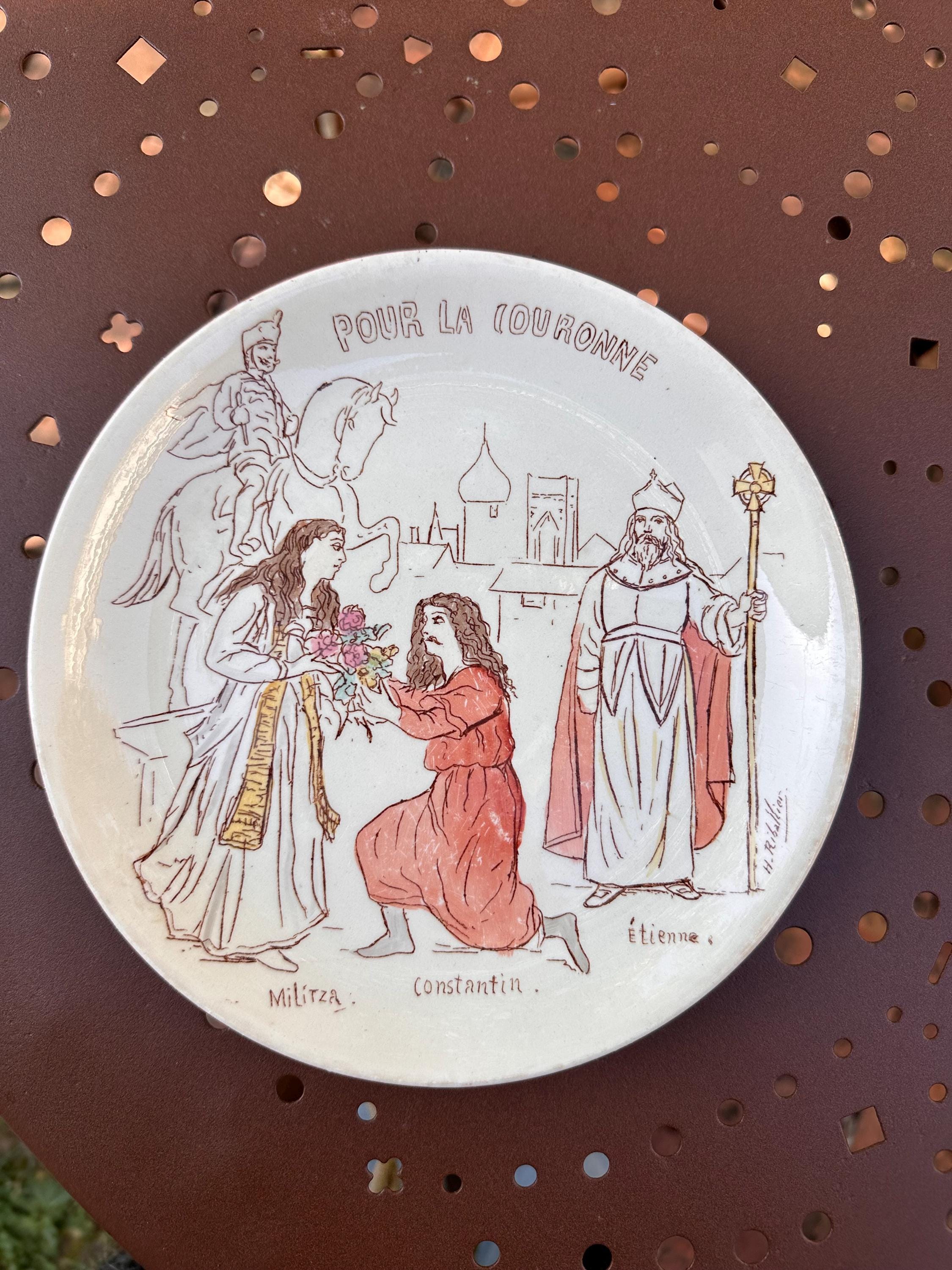 Assiettes signées Riballier  Gien  Théâtre XIX ème   . Pièces de Collection - lot de 4 assiettes parlantes