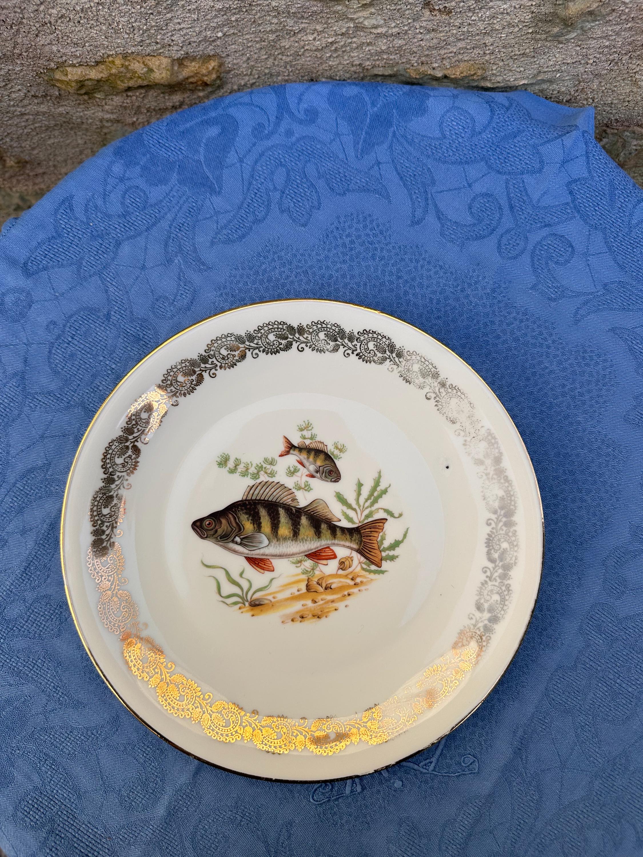 Set of 6 Vintage "Porcelaine de France" Fish Plates with Lace Gilding