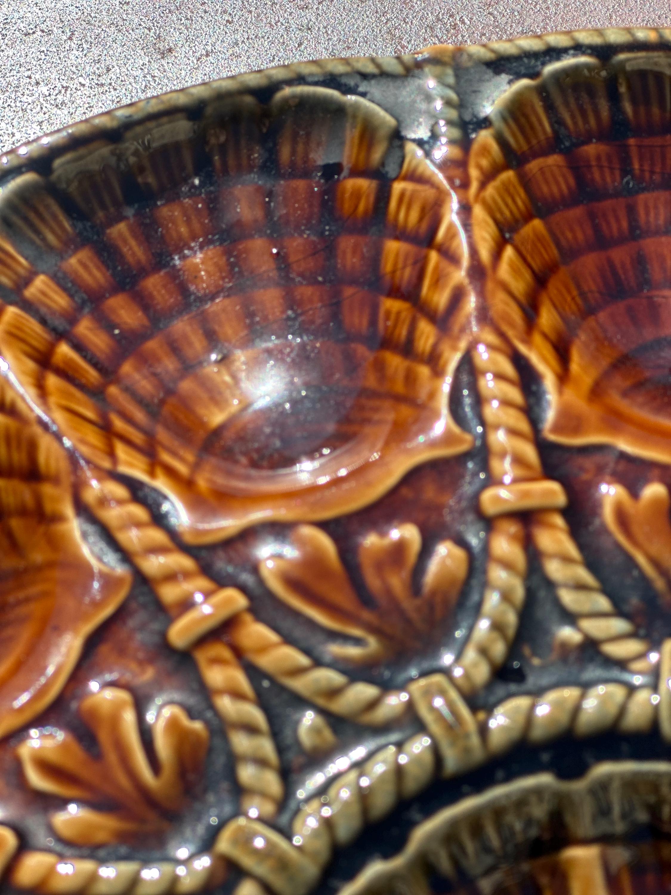 Antique Sarreguemines slipware oyster dish – 12 compartments