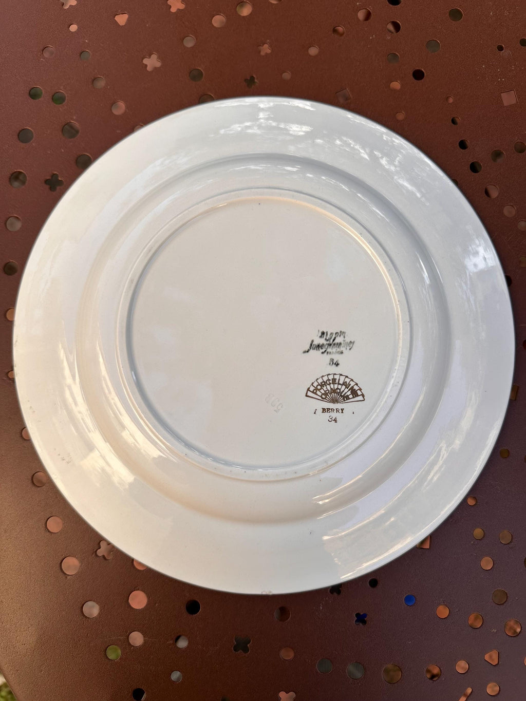 Grand plat de service Sarreguemines – Modèle Berry ancien