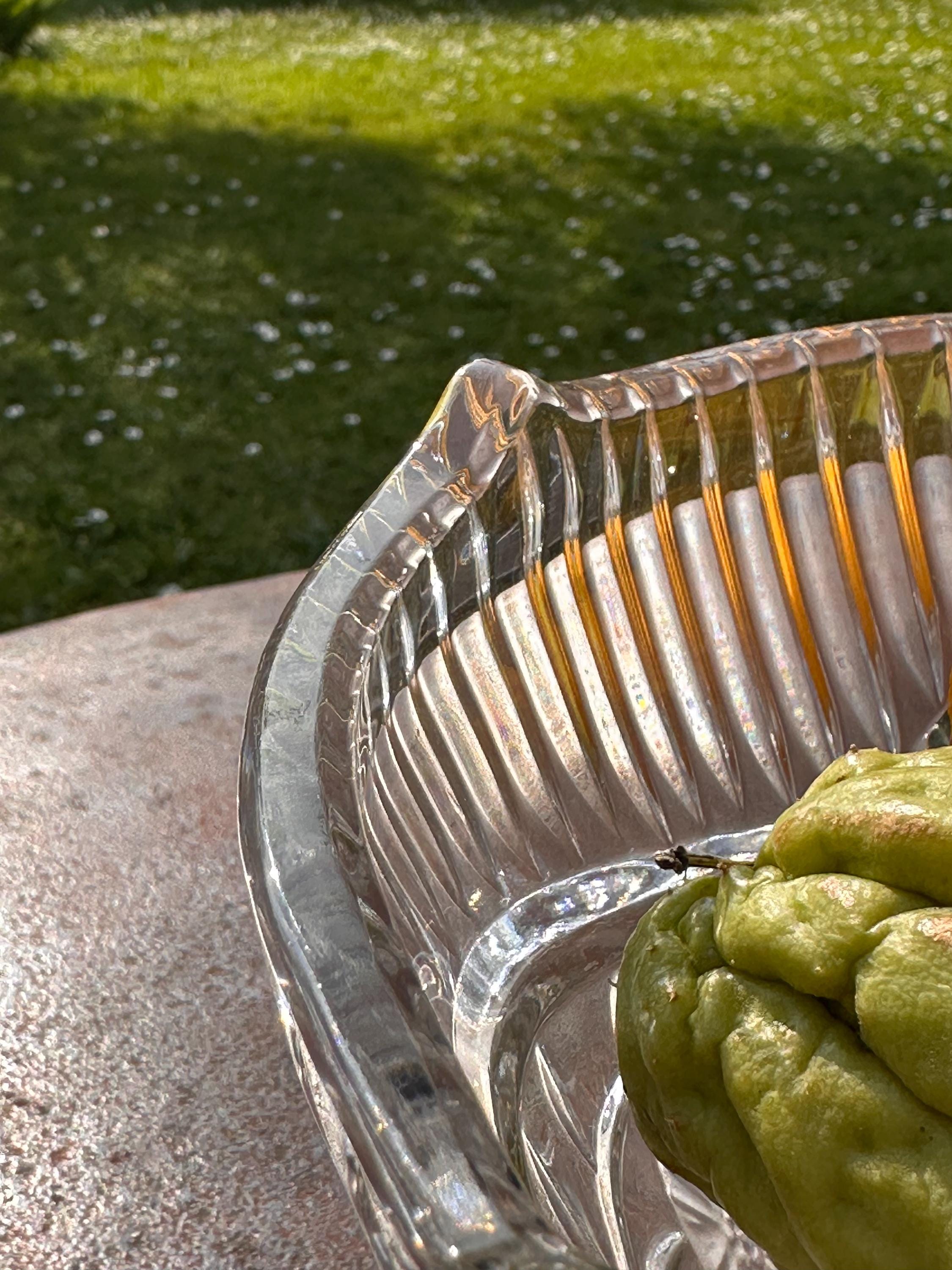 Old multi-lobed cut crystal salad bowl – Flower and foliage motifs