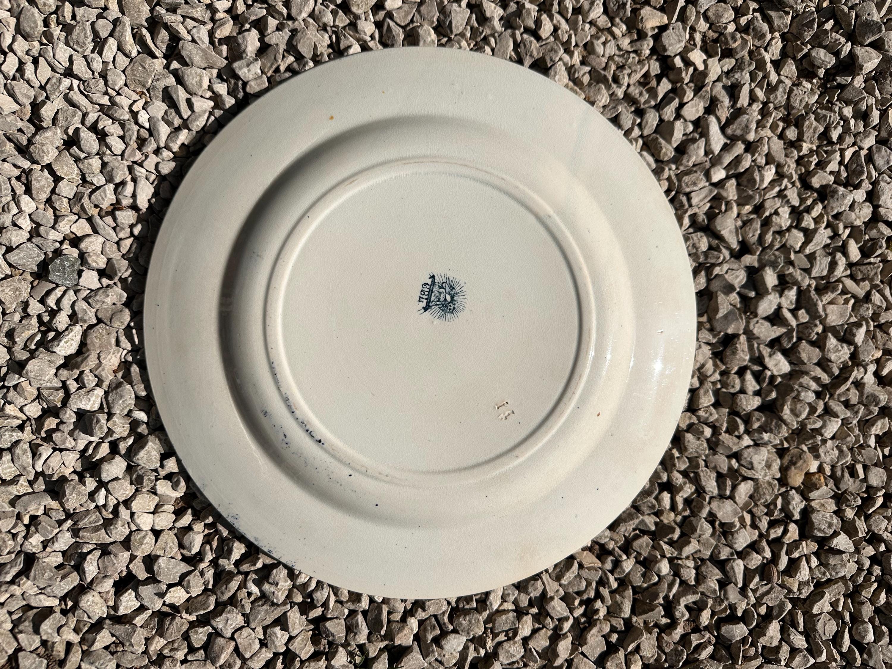 Grand plat de service ancien Pexonne – Faïence de Lorraine XIXème