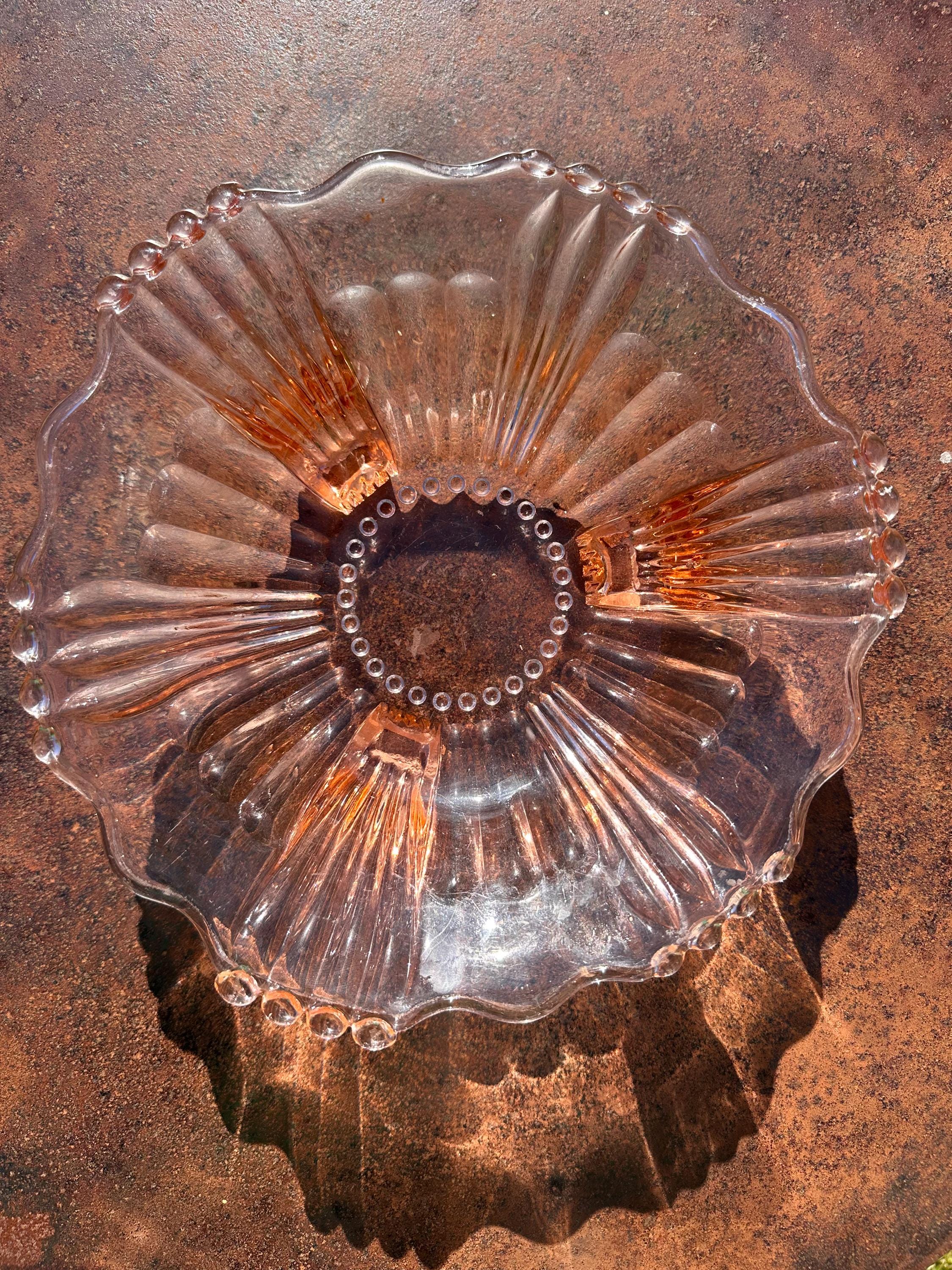 Coupe tripode ancienne en verre Rosaline – Style Art Déco