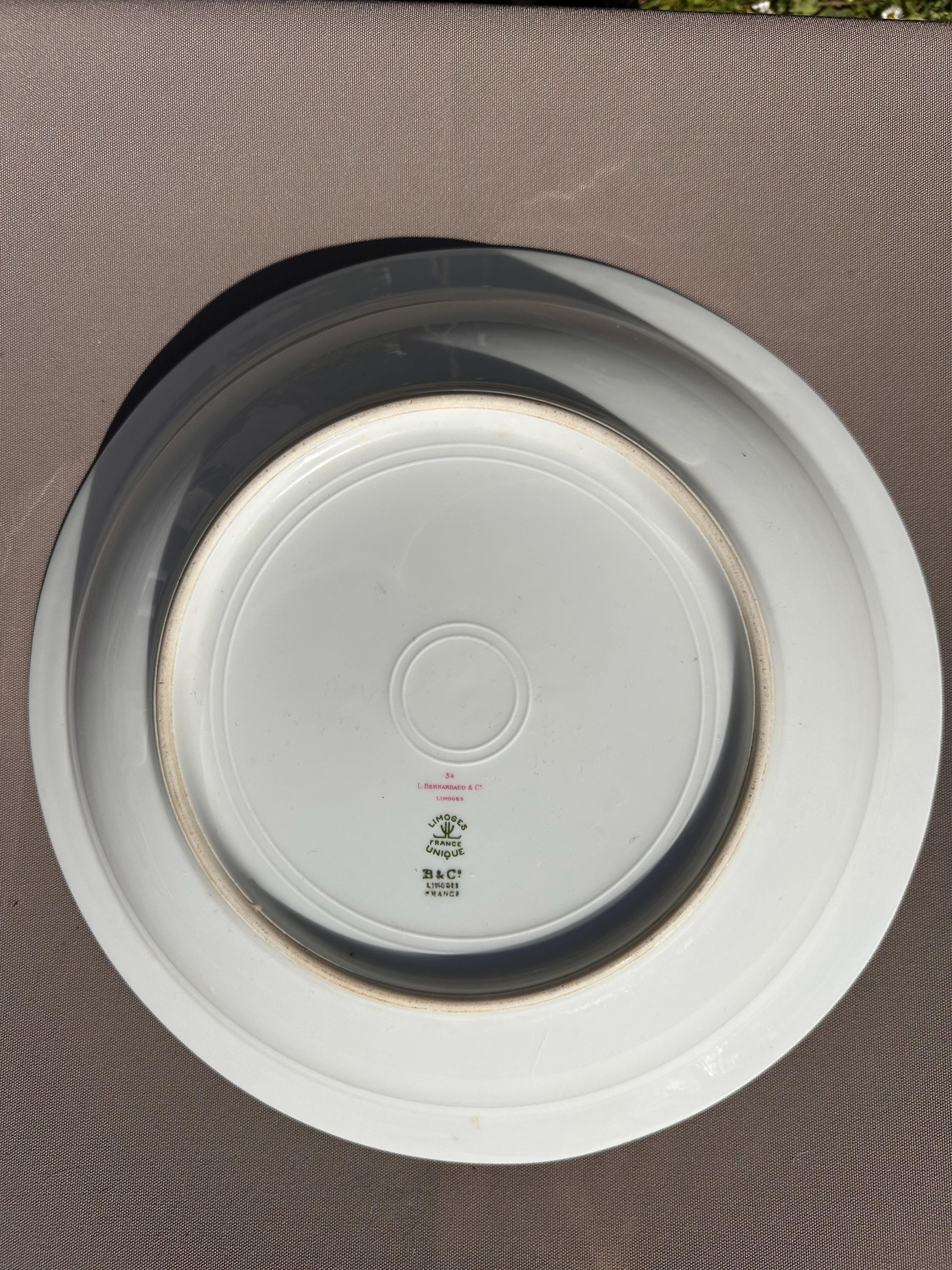 Grand plat creux Bernardaud Limoges – Porcelaine ancienne