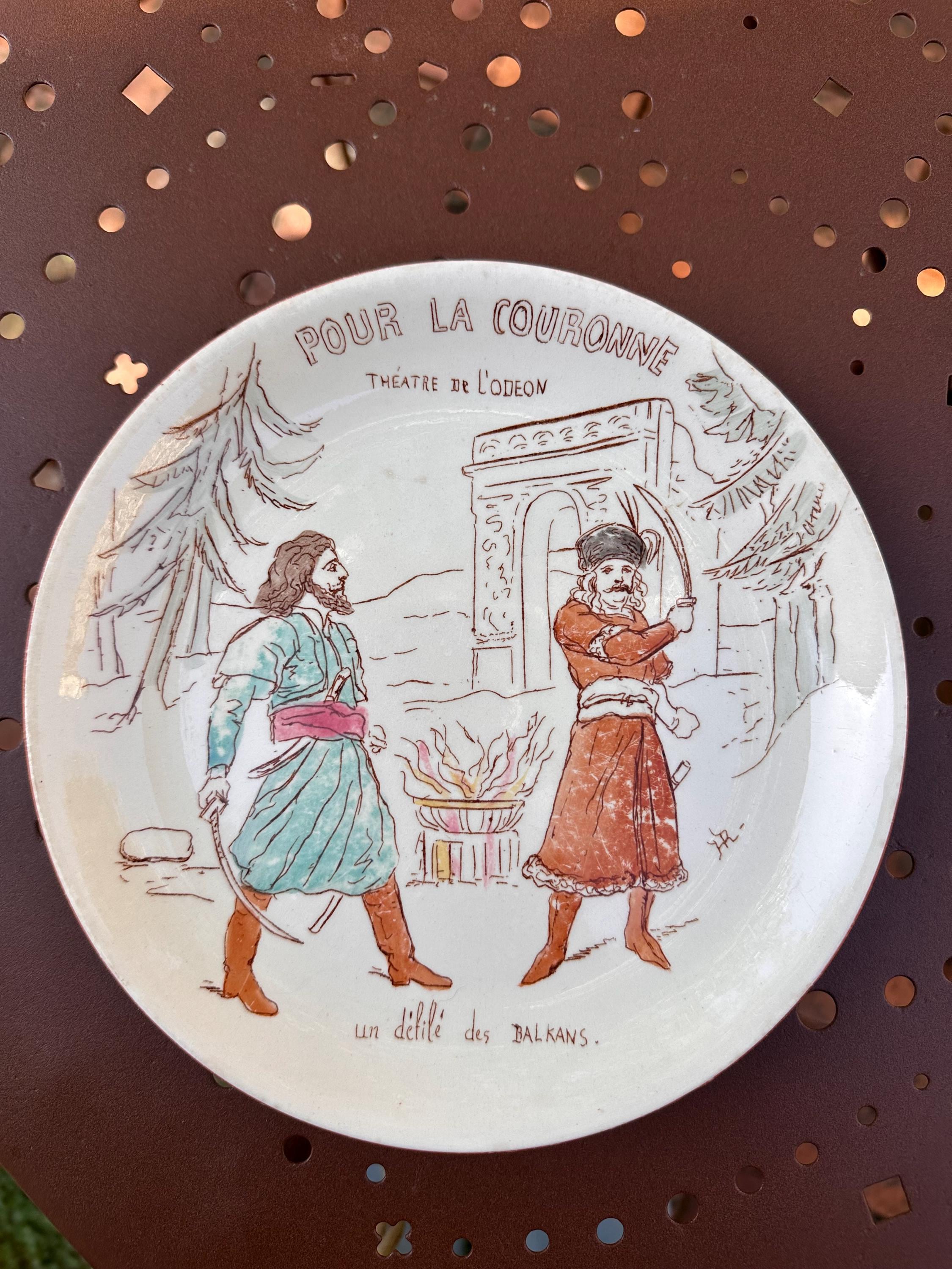 Assiettes signées Riballier  Gien  Théâtre XIX ème   . Pièces de Collection - lot de 4 assiettes parlantes