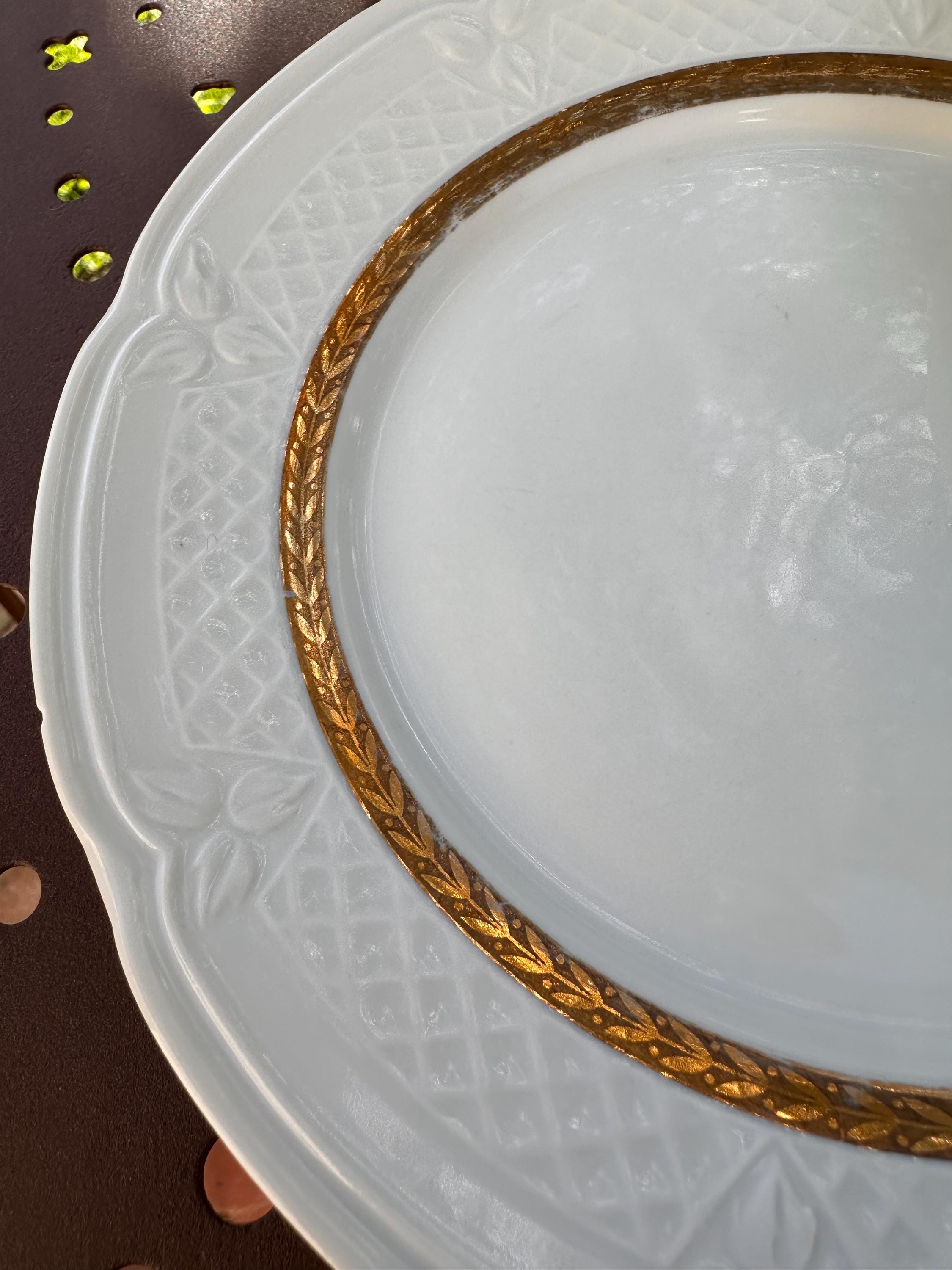 Assiettes à dessert Vintage Berry Haute Porcelaine France - 19 cm - Dorure Laurier & Relief - Petit prix - lot de 6