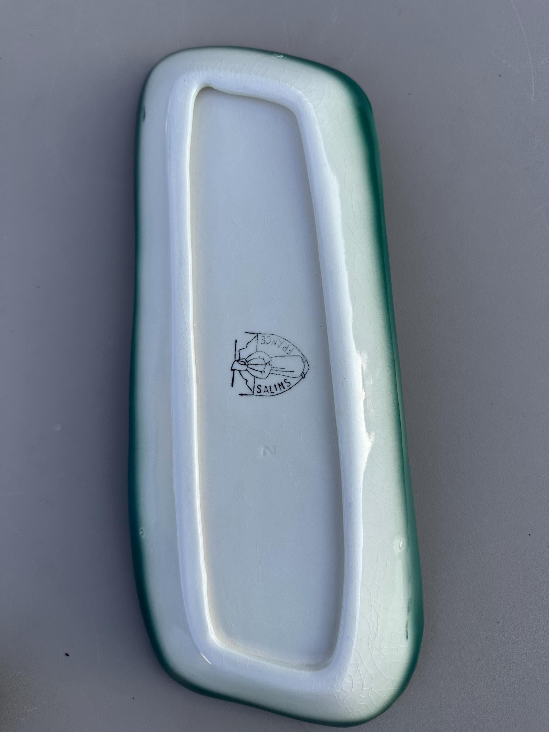 Plat Forme Libre Vintage Salins France – Céramique Années 50 Vert & Blanc