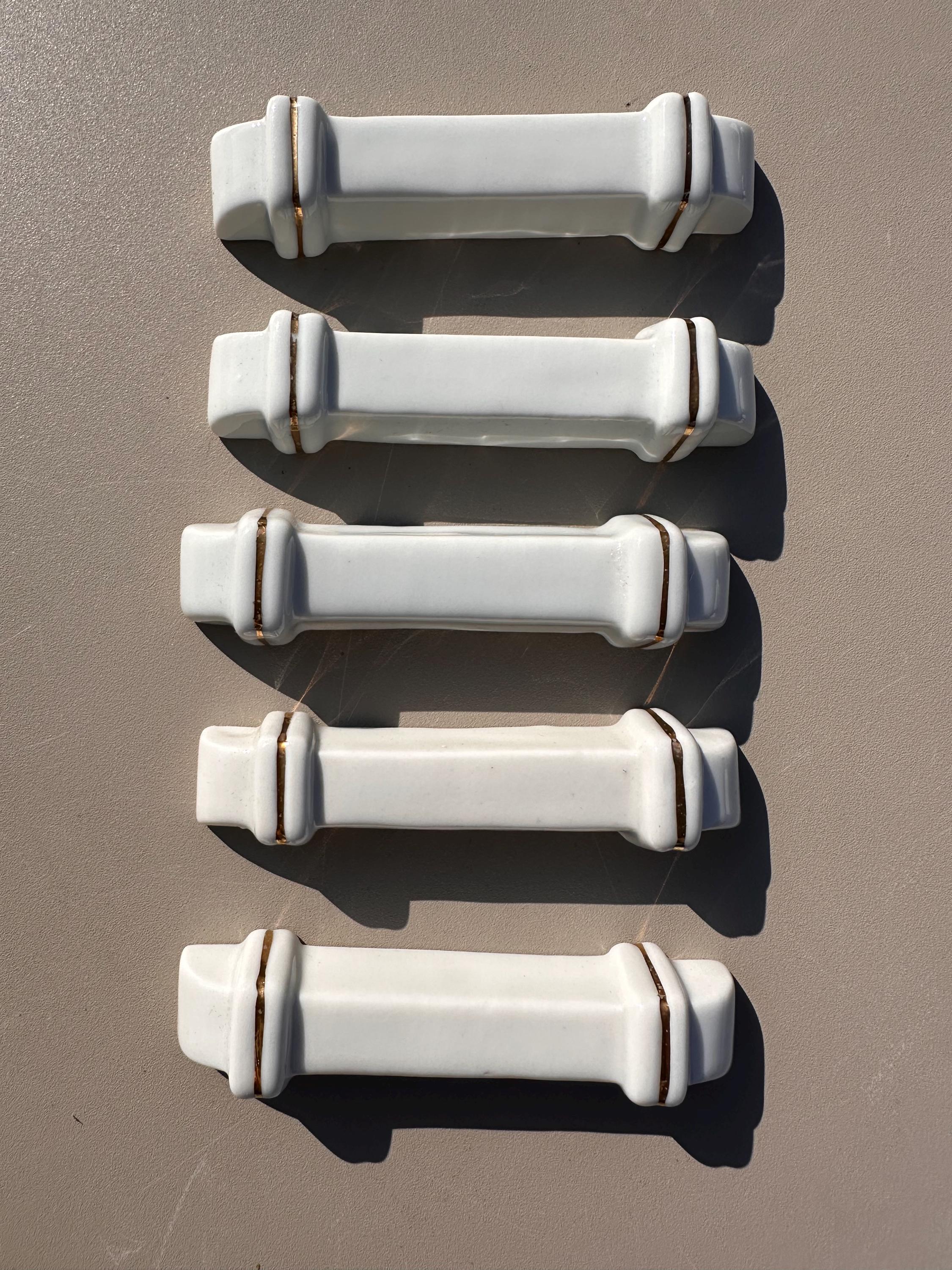 Set of 5 Vintage White and Gold Porcelain Knife Rests – Wedding Table