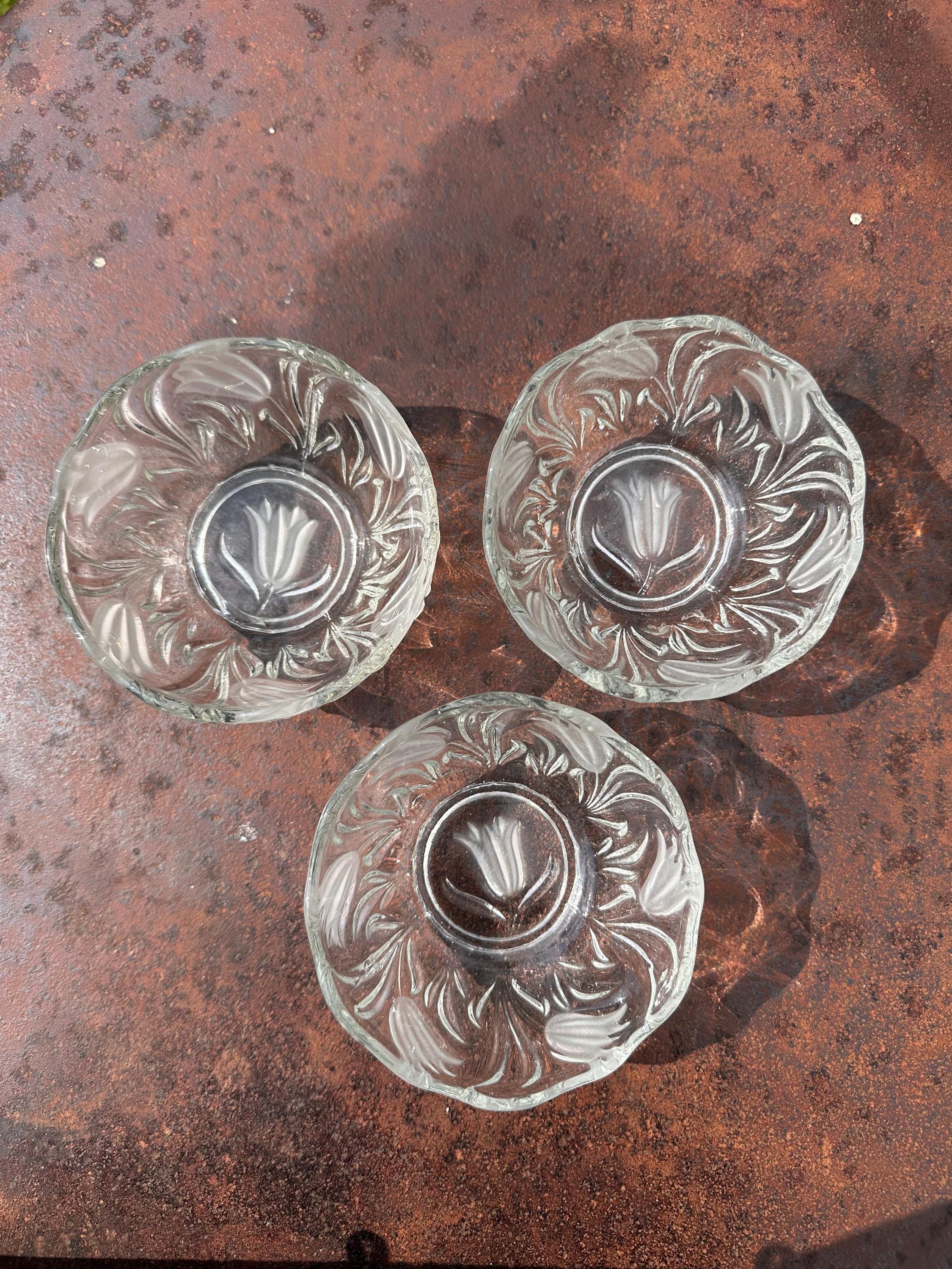 Small Pressed Glass Bowls with Frosted Tulips - Vintage Floral Design Bowls - Retro Tableware Set - Set of 3