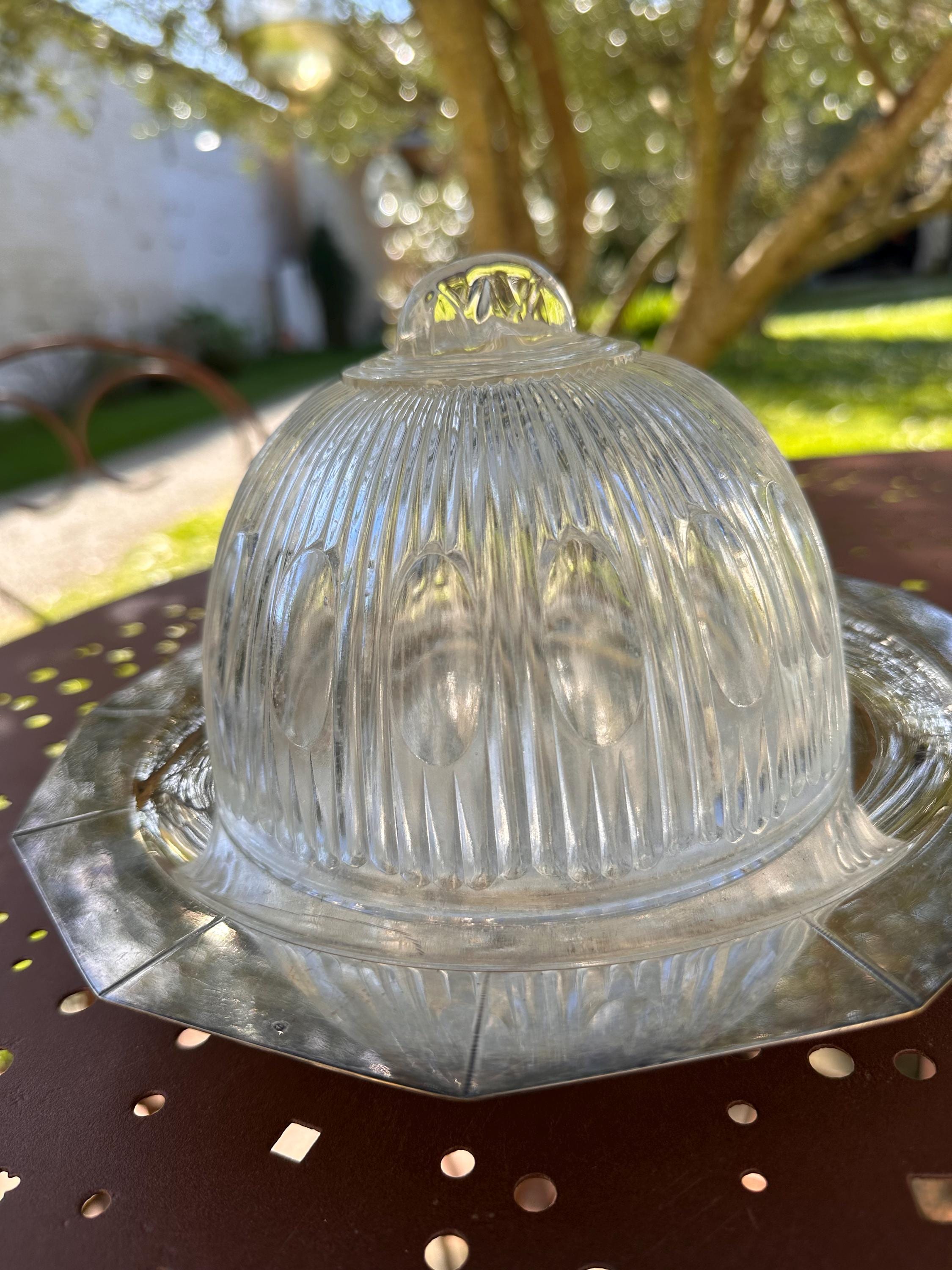 Vintage Cheese or Cake Dome – Clear Glass